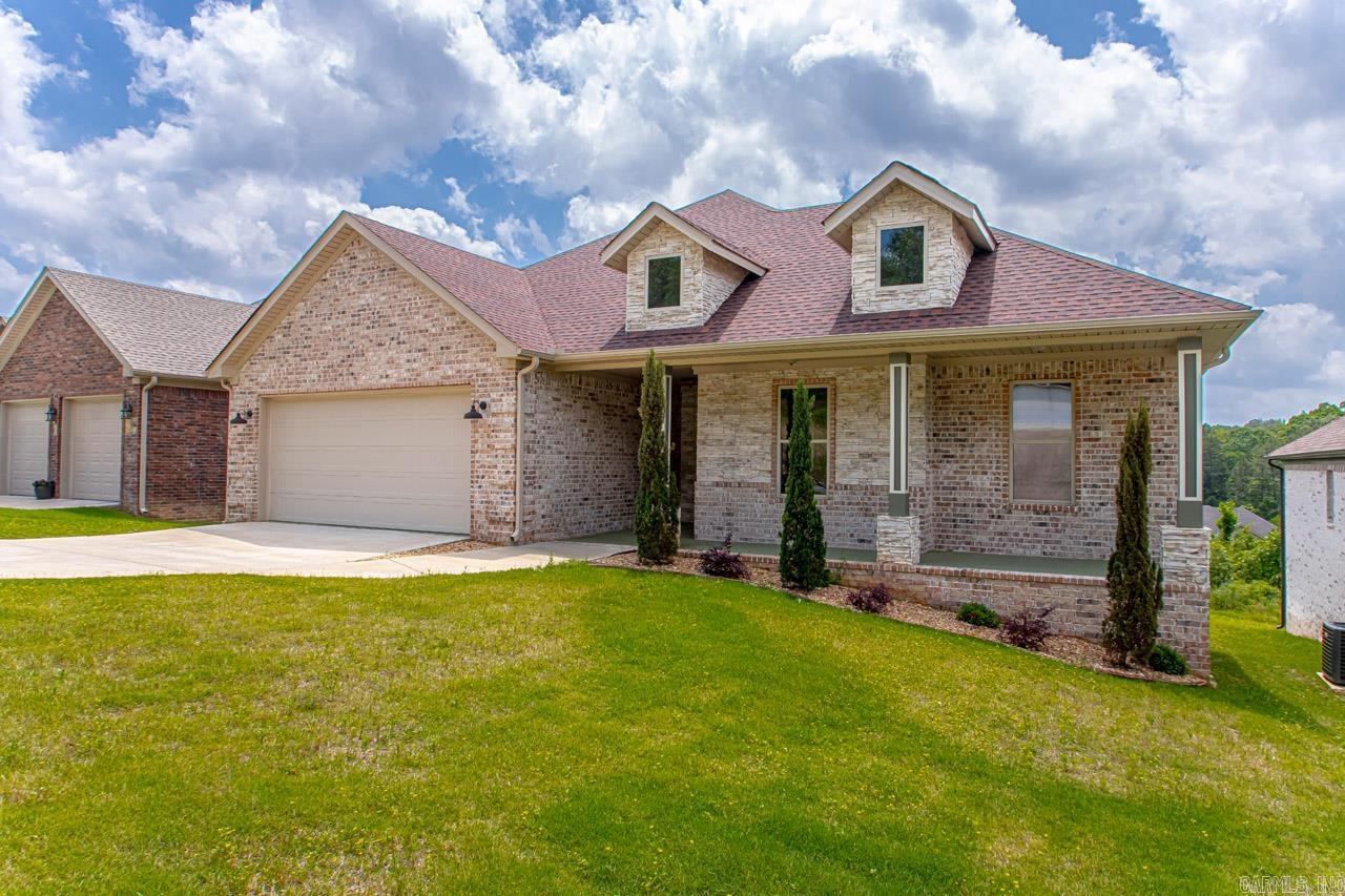 8101  Kanis Oaks Dr  Little Rock, AR