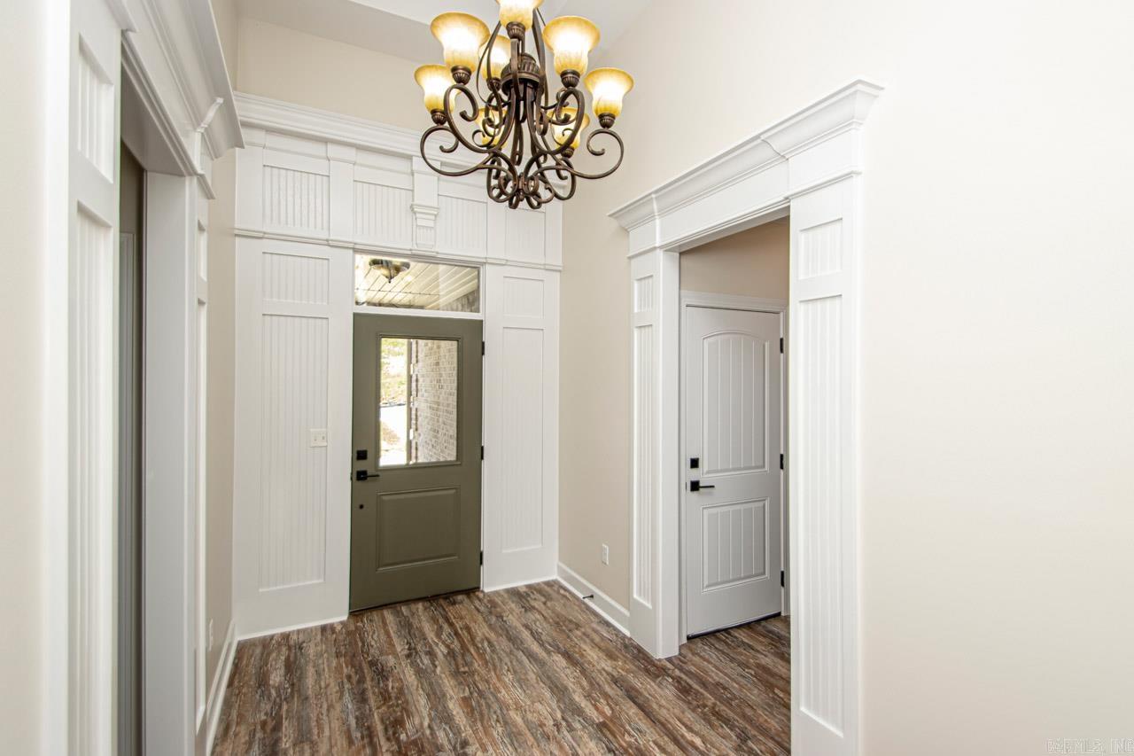 8101  Kanis Oaks Dr  Little Rock, AR