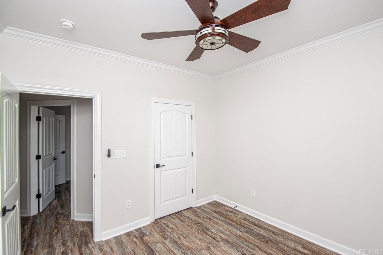 8101  Kanis Oaks Dr  Little Rock, AR