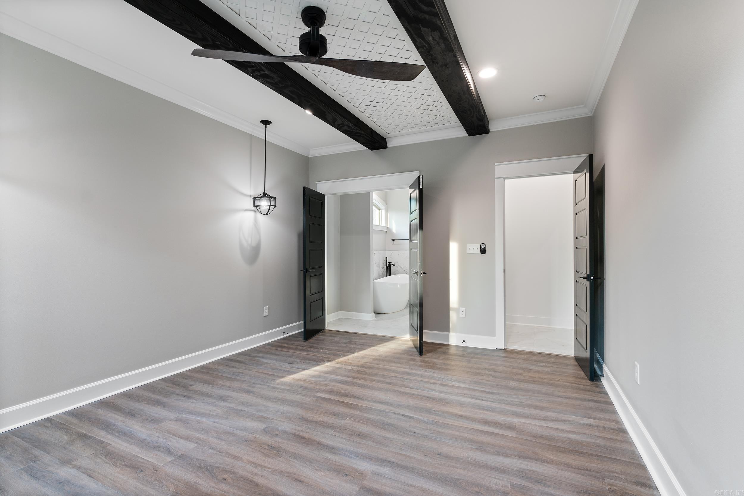 1710  Village Lake Dr  Little Rock, AR