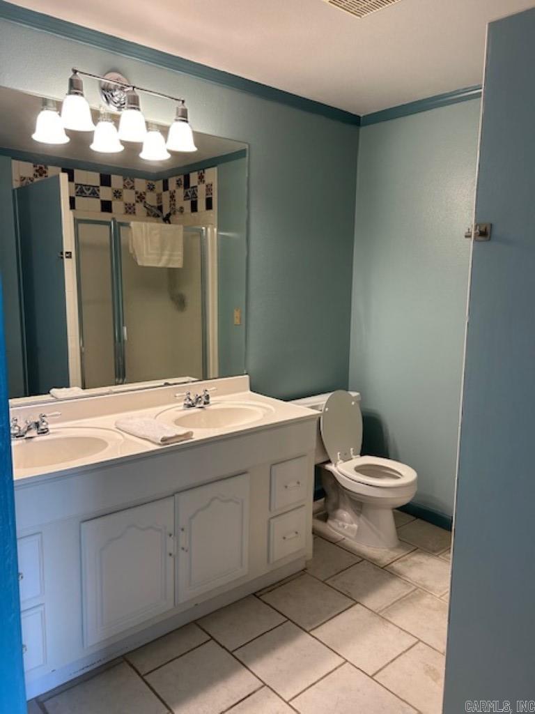 118 E Main  Mountain View, AR