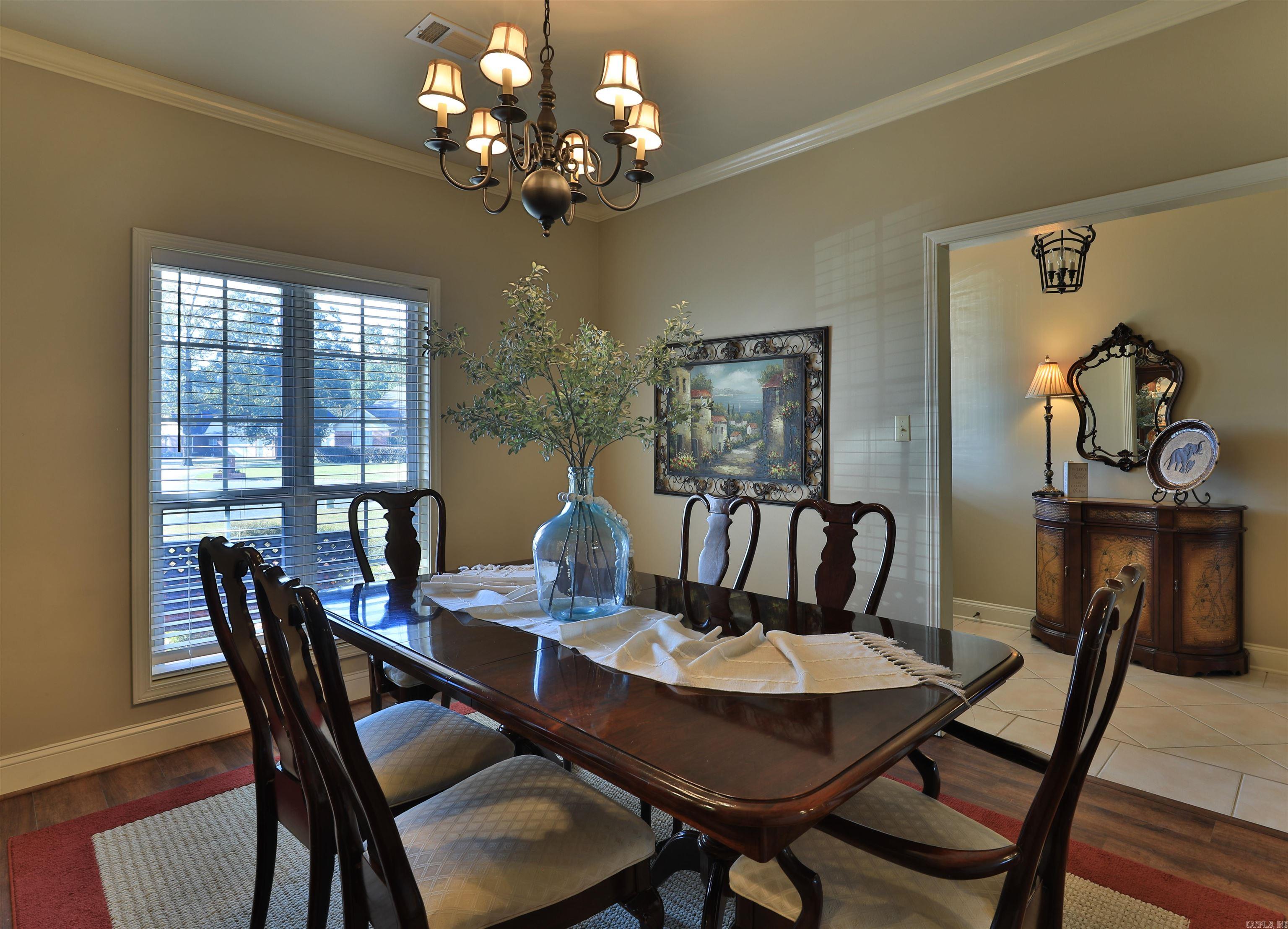 209  Grizzly Bear  White Hall, AR