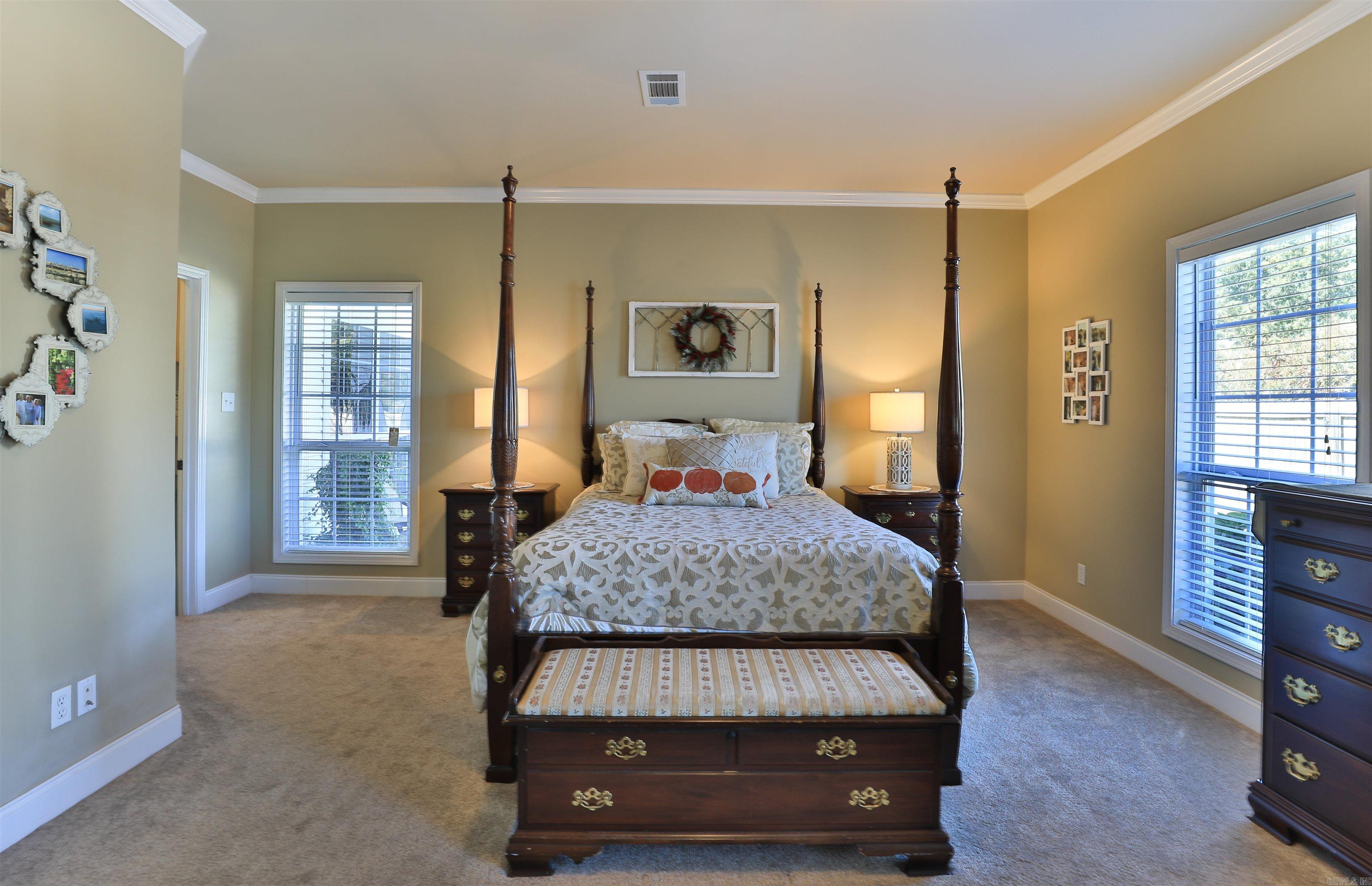 209  Grizzly Bear  White Hall, AR