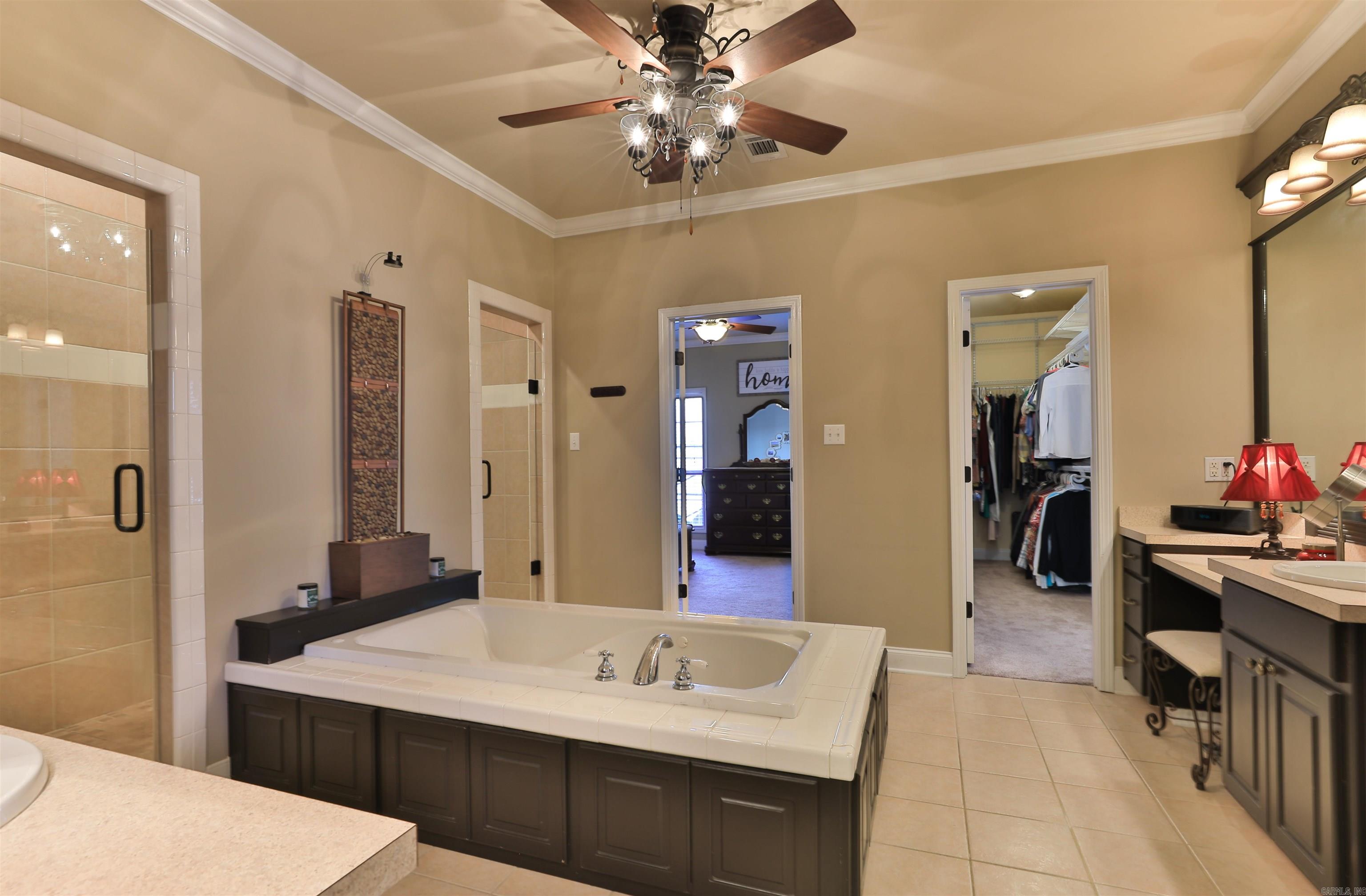 209  Grizzly Bear  White Hall, AR