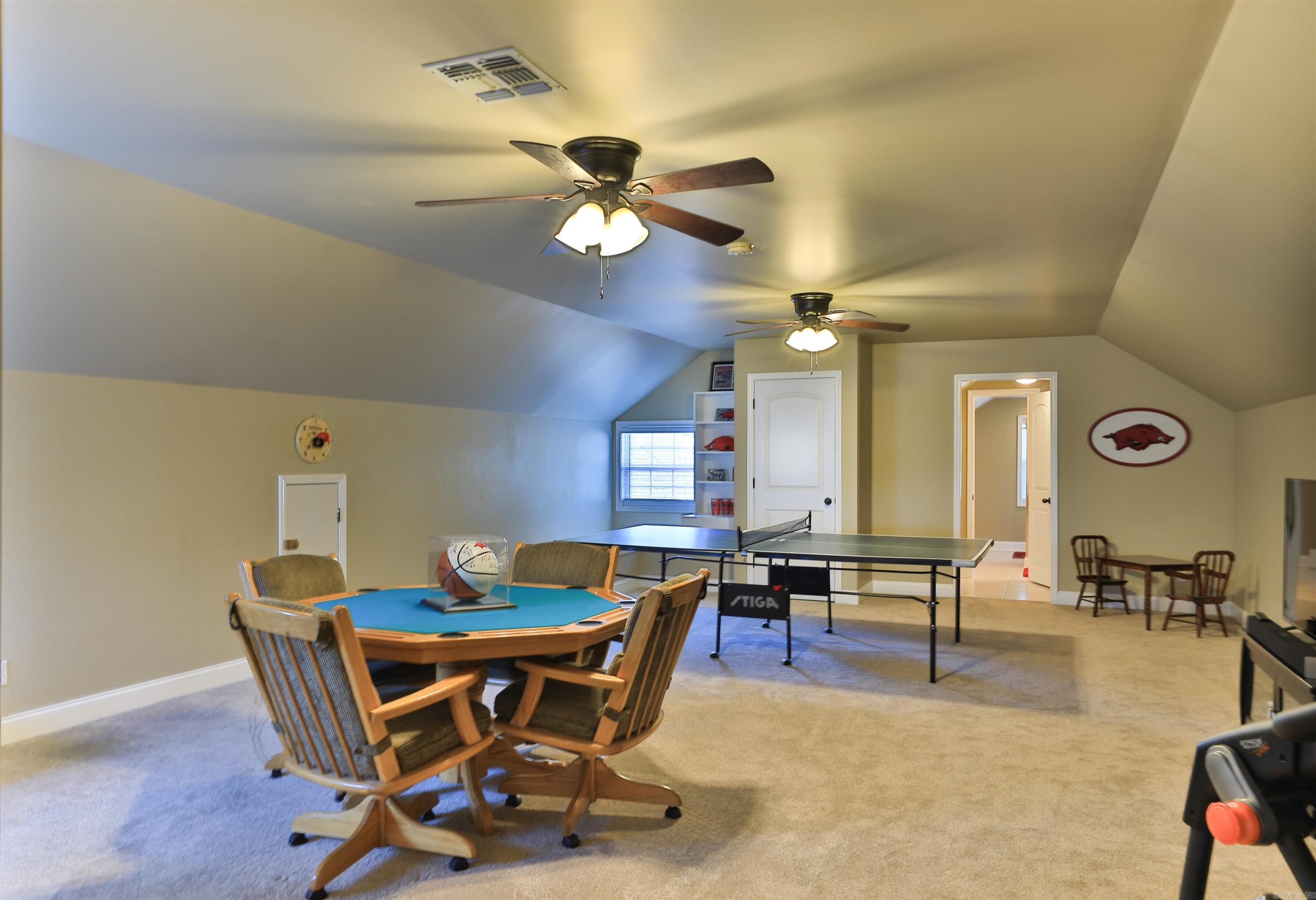 209  Grizzly Bear  White Hall, AR