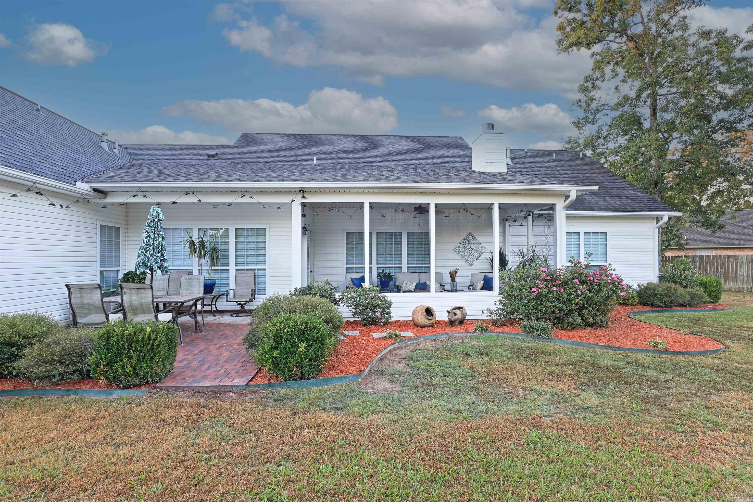 209  Grizzly Bear  White Hall, AR