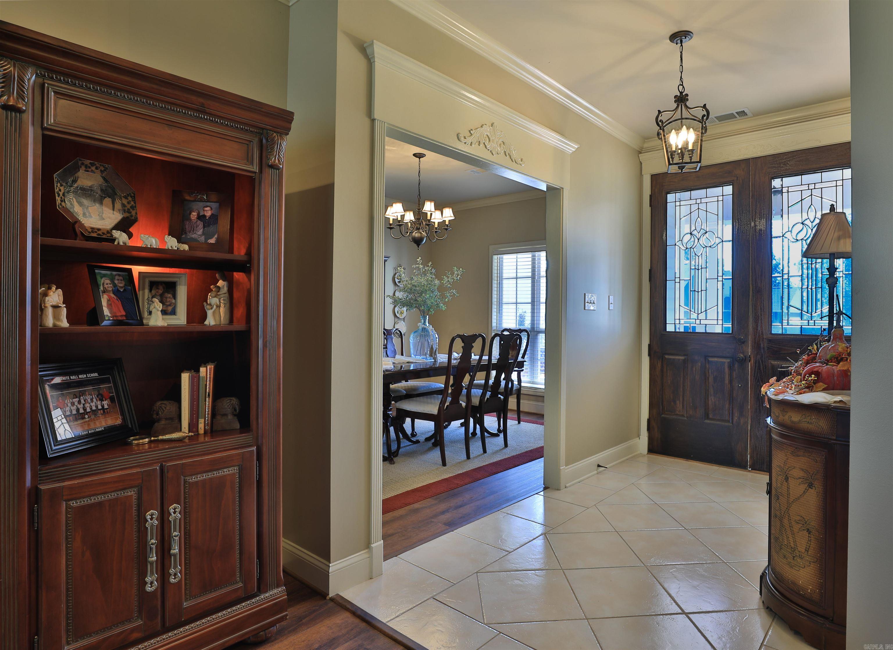 209  Grizzly Bear  White Hall, AR