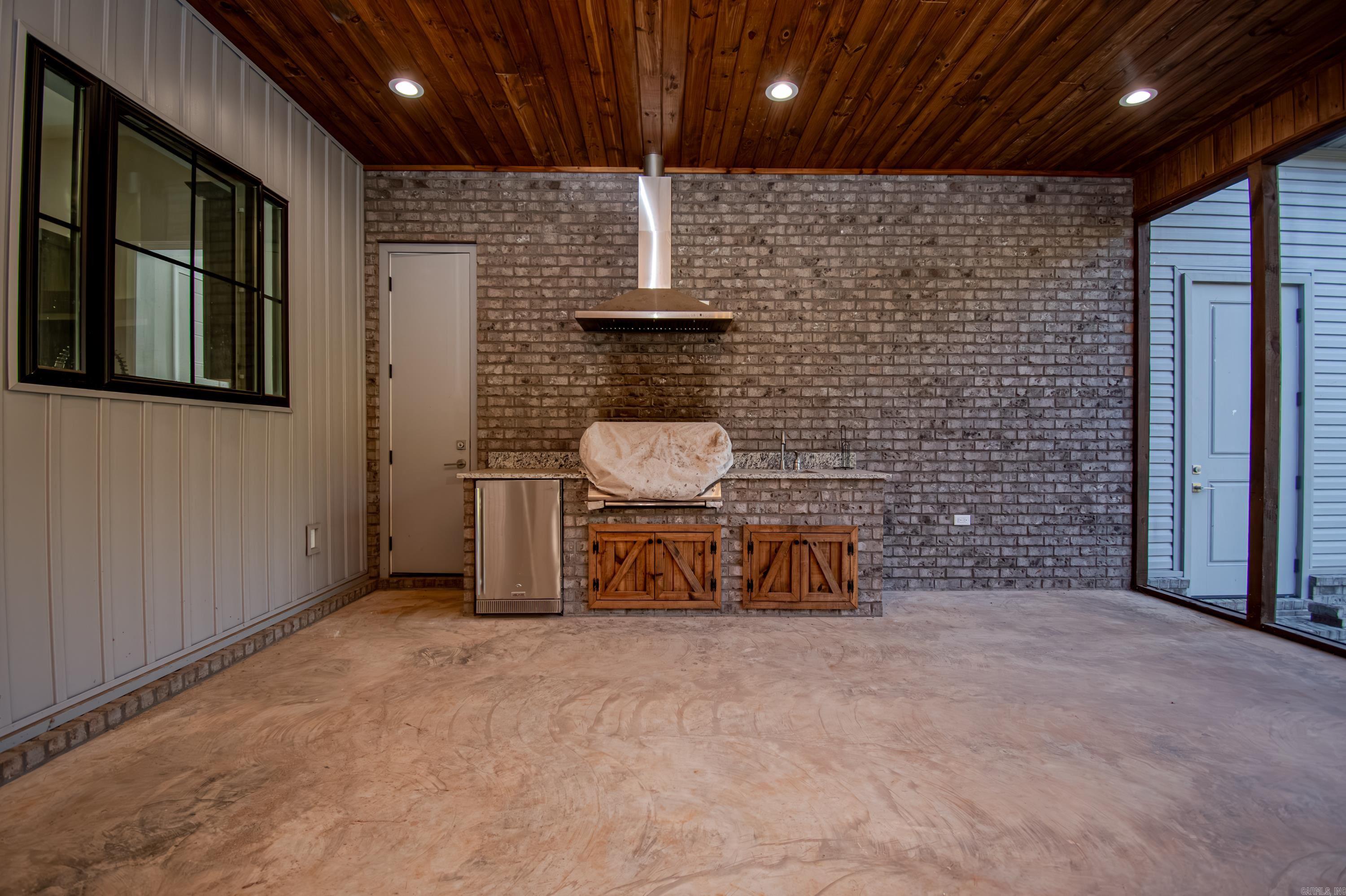 3051  Comanche  Camden, AR