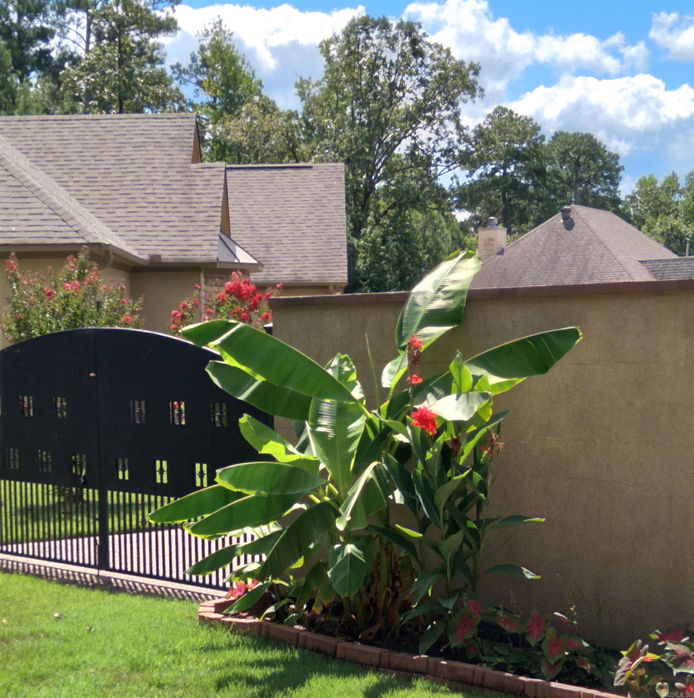 256  Mapleleaf Circle  Hot Springs, AR