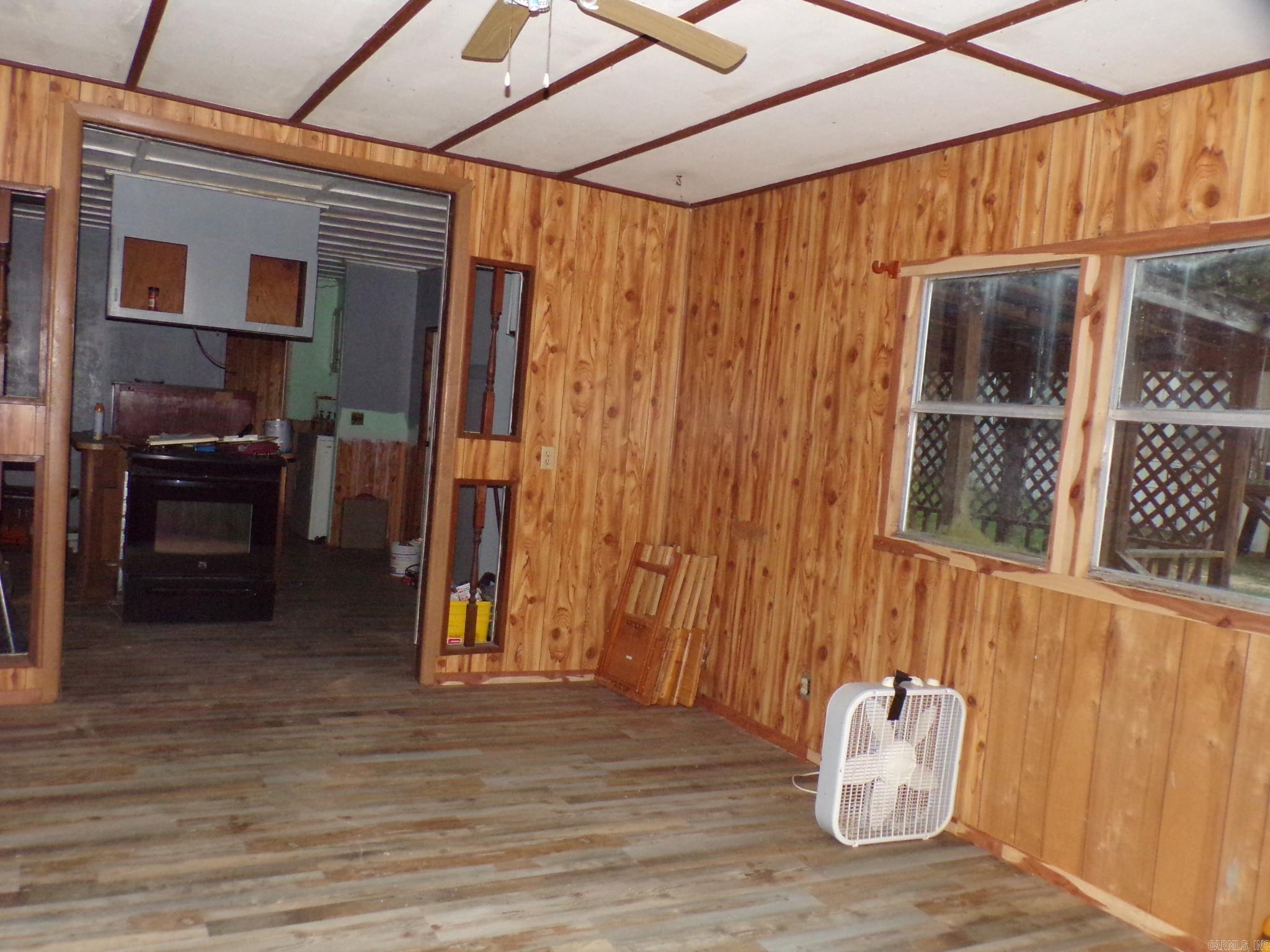 606  Alamo  Mountain View, AR
