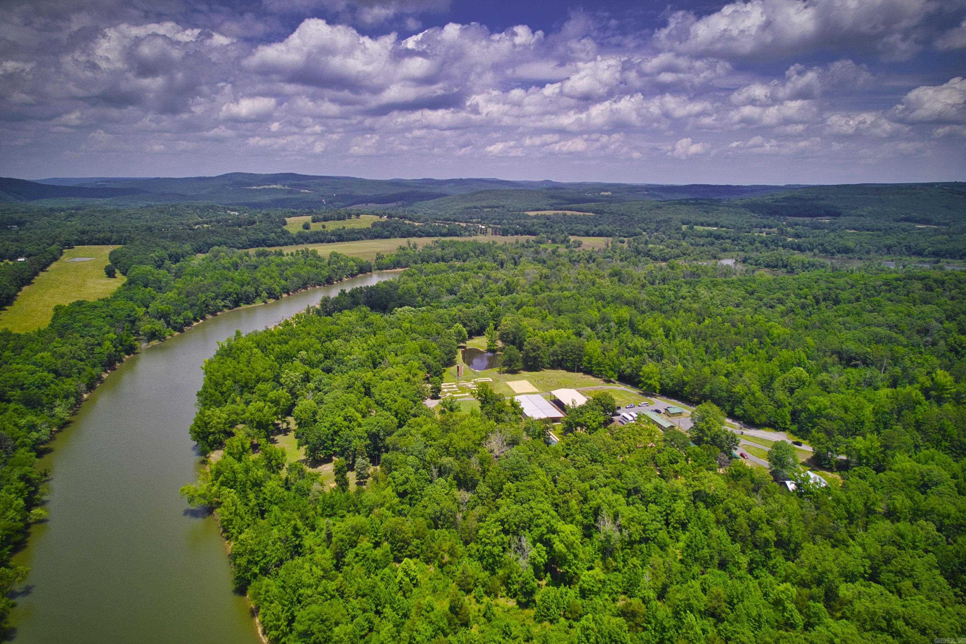 2343  Barrens Community Road  Clinton, AR
