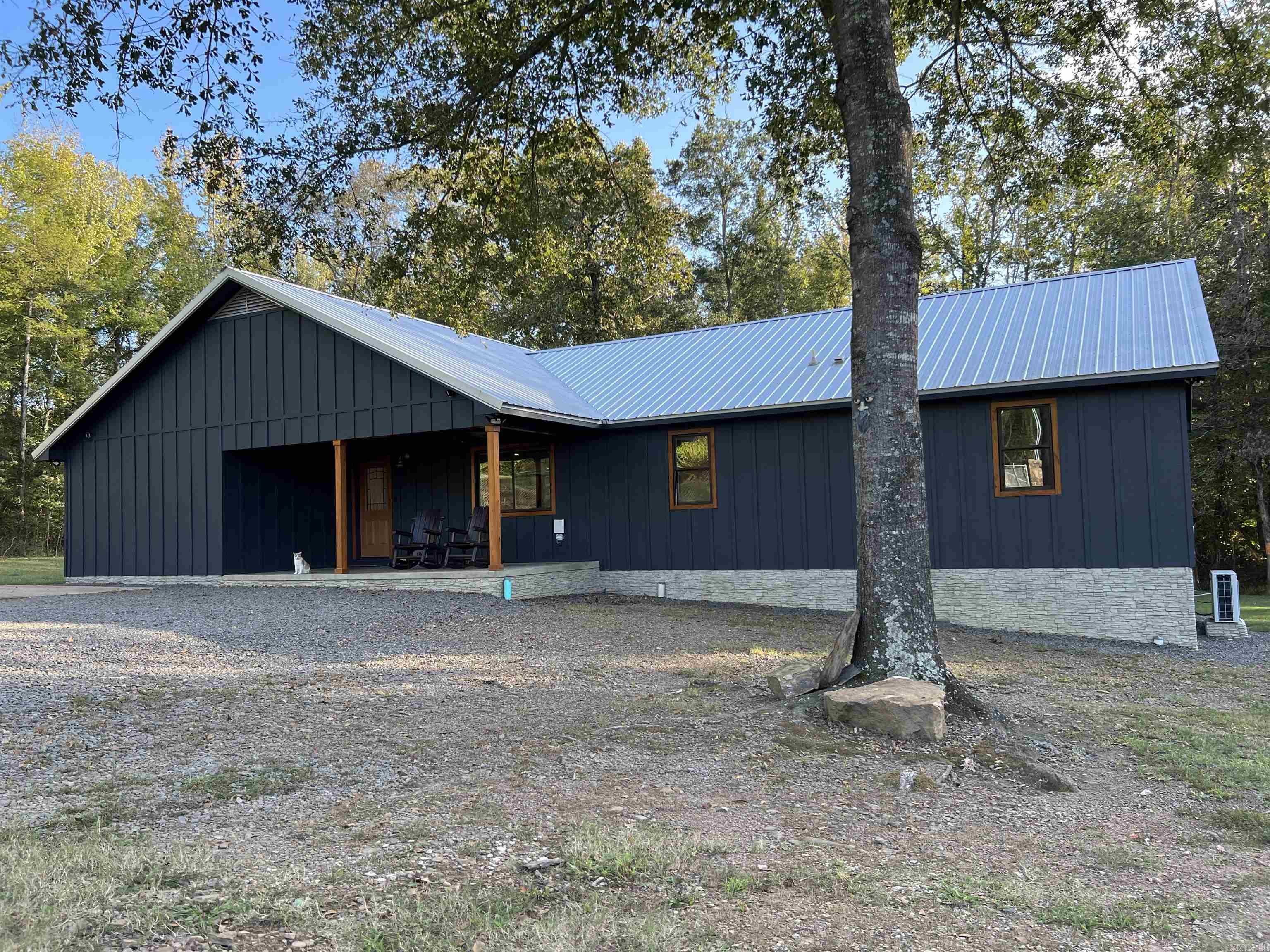 2343  Barrens Community  Clinton, AR