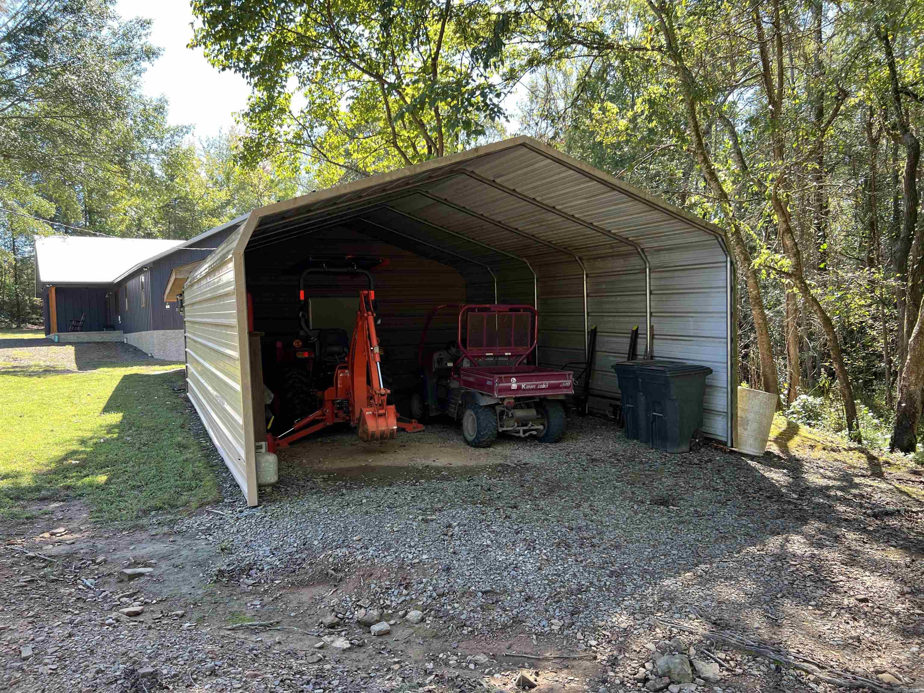 2343  Barrens Community  Clinton, AR