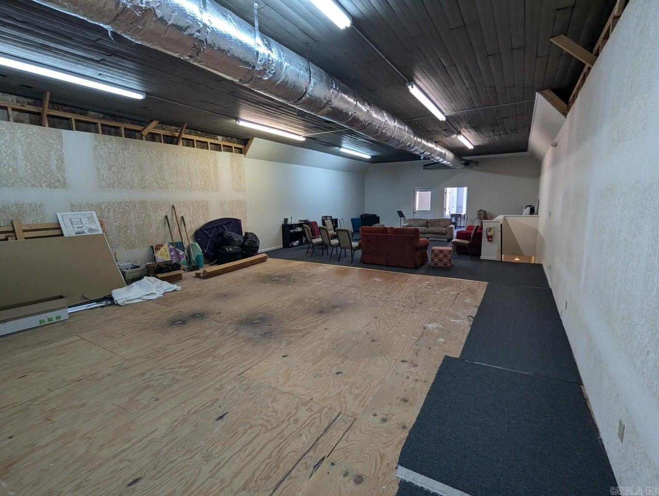 276 E Main  Batesville, AR