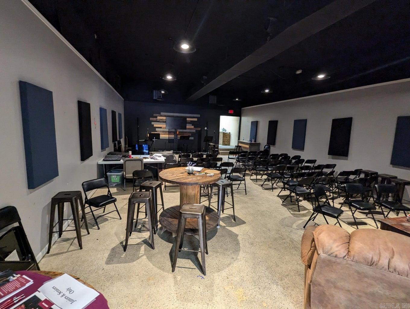 276 E Main  Batesville, AR