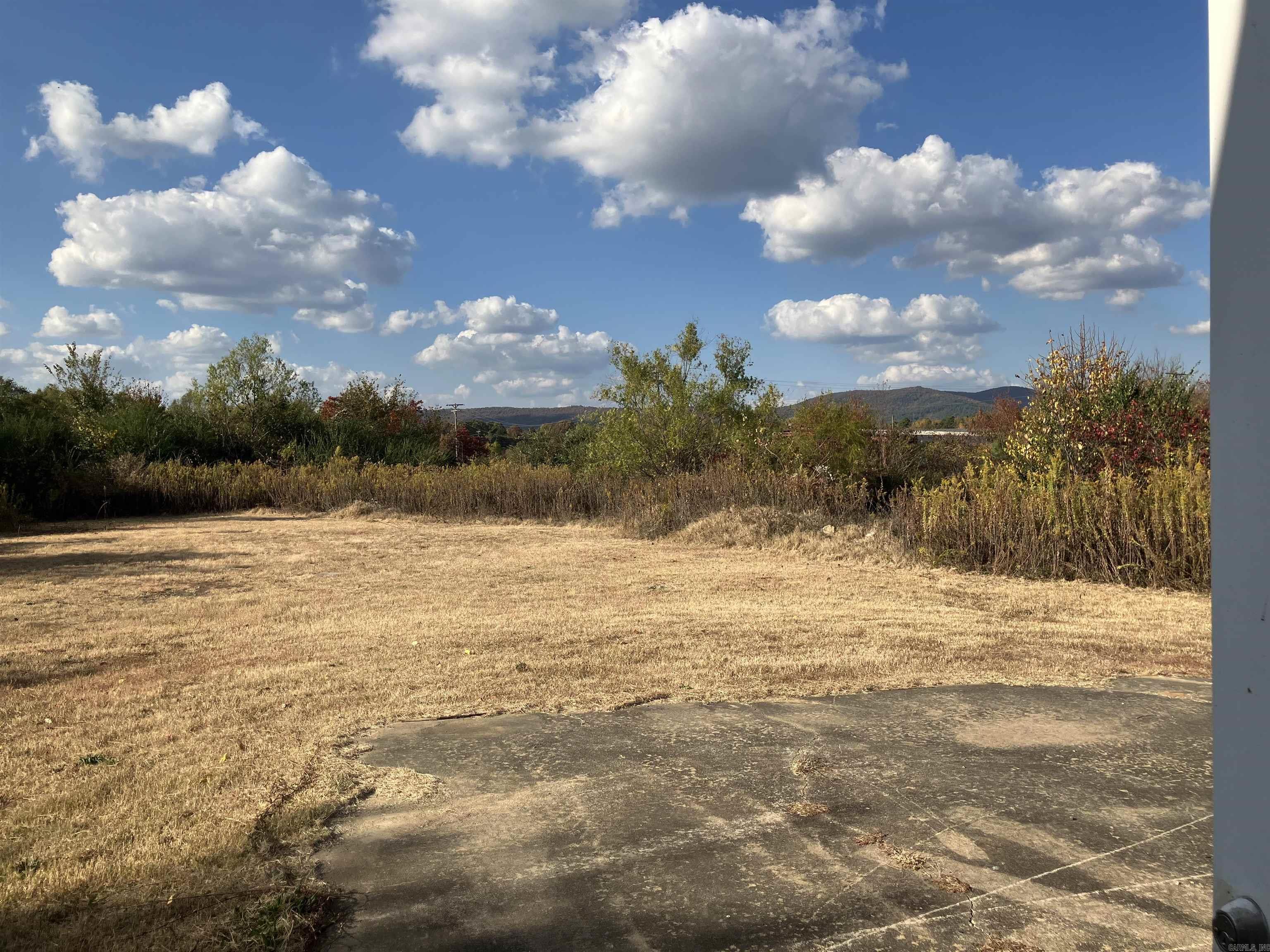 2011  HWY 71 S  Mena, AR