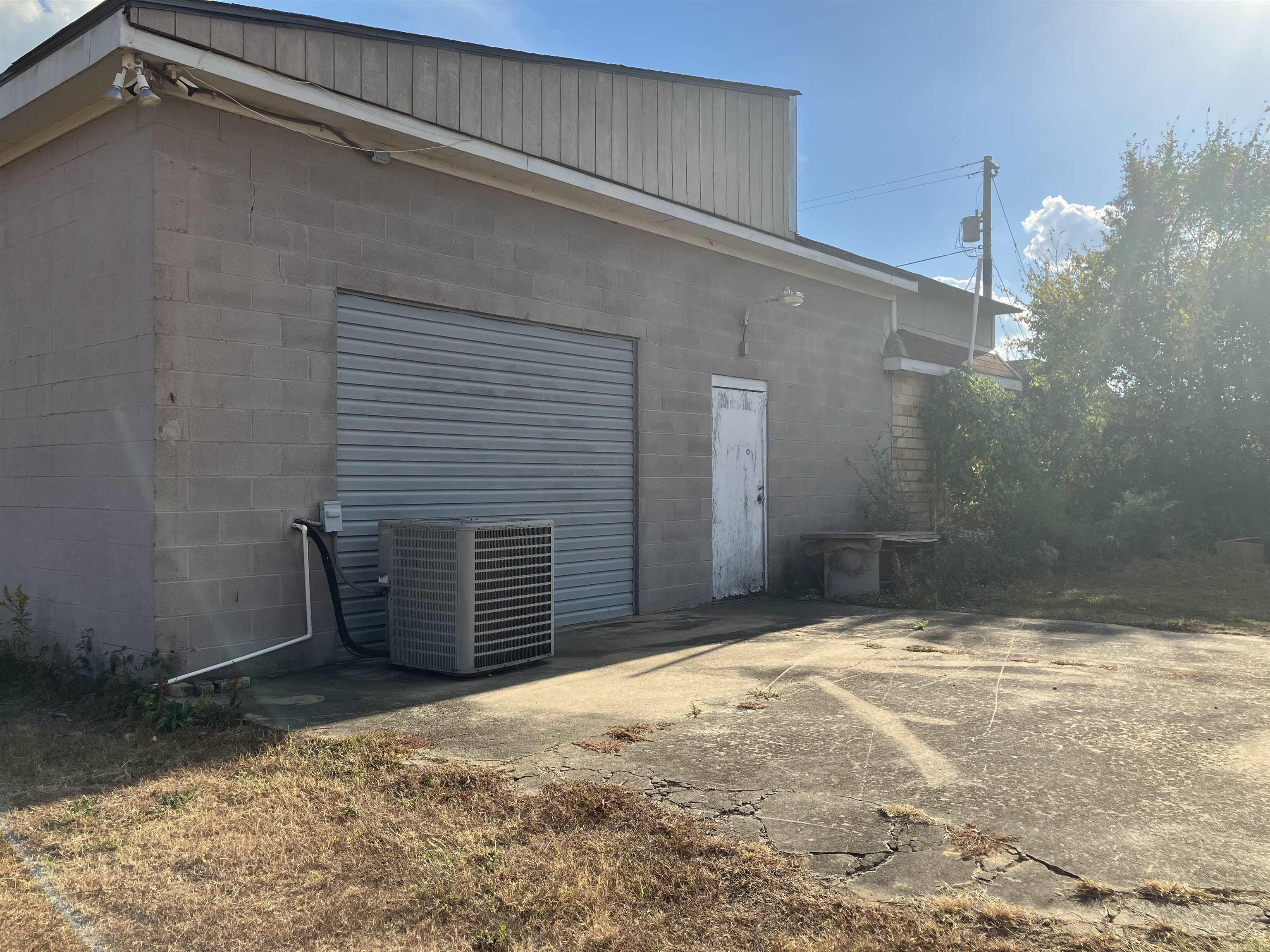 2011  HWY 71 S  Mena, AR