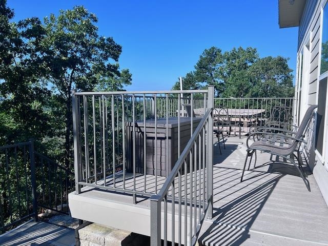 630  Henry  Melbourne, AR