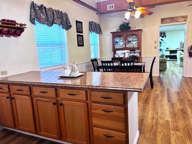 517  Henry  Melbourne, AR