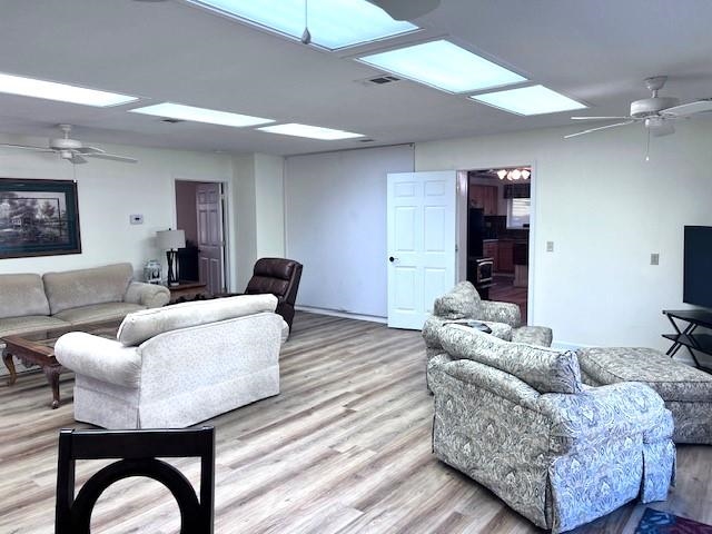 517  Henry  Melbourne, AR