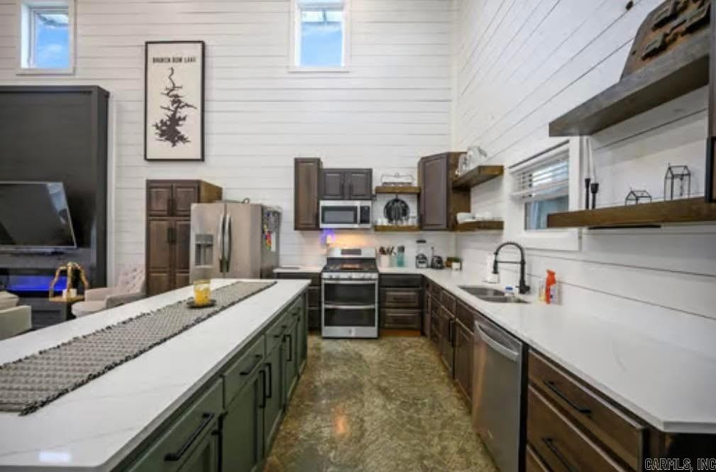 104  Staggs  Nashville, AR