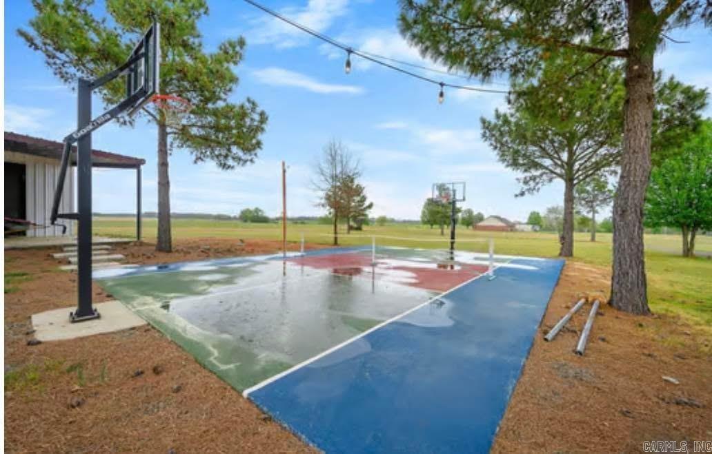 104  Staggs  Nashville, AR