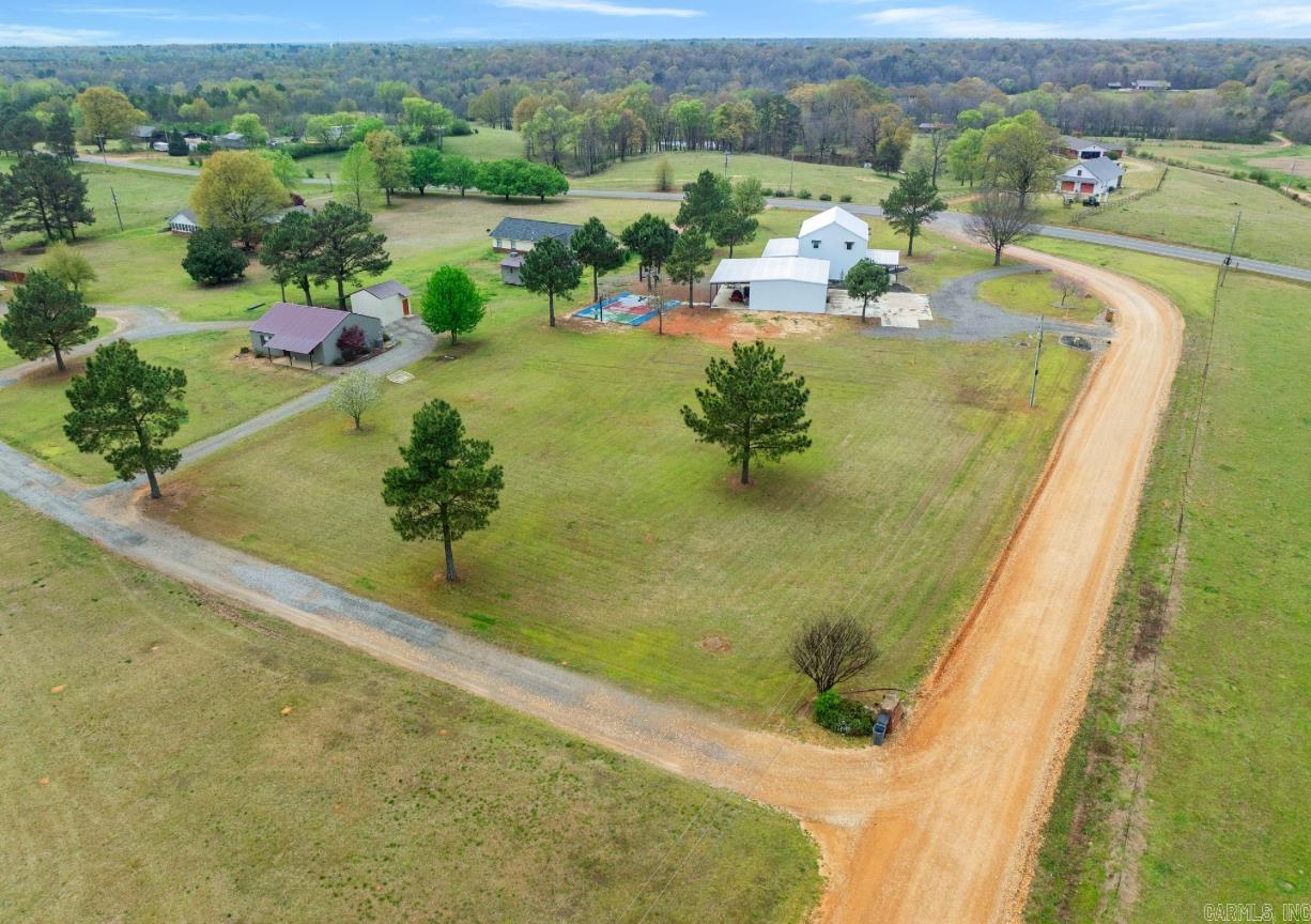 104  Staggs  Nashville, AR