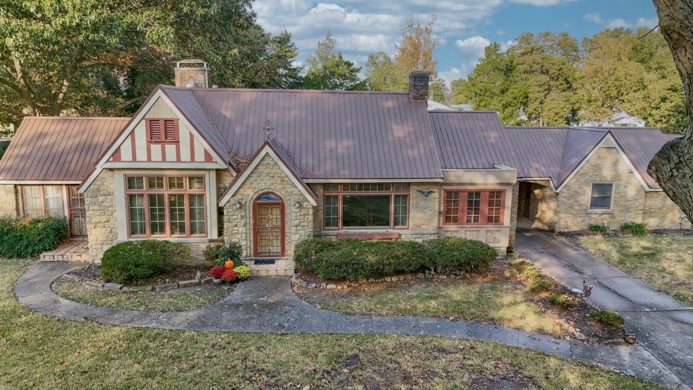 512  Poinsett  Trumann, AR