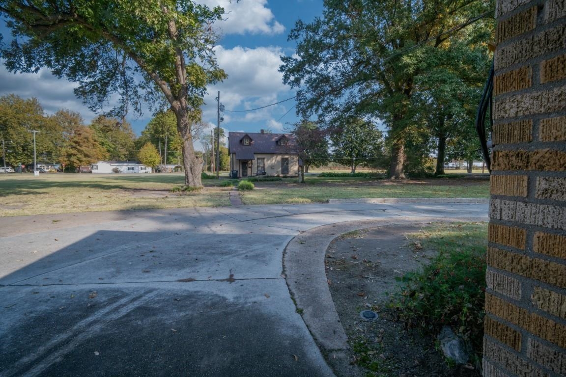 512  Poinsett  Trumann, AR