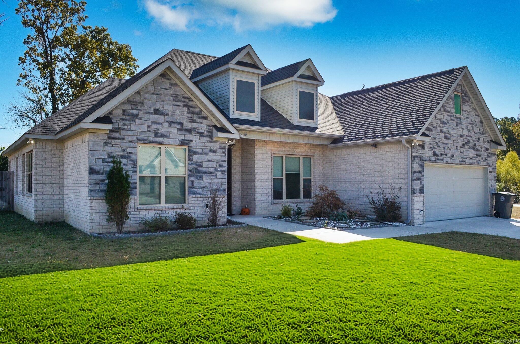 308  Bluebell  Hot Springs, AR