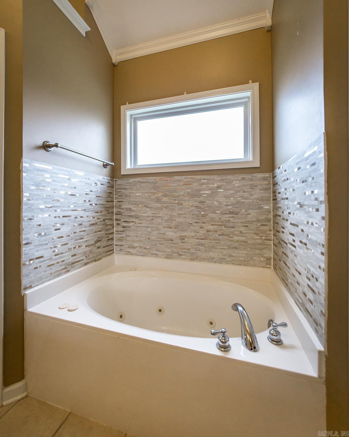 18 Emma Drive Cabot, AR 72023