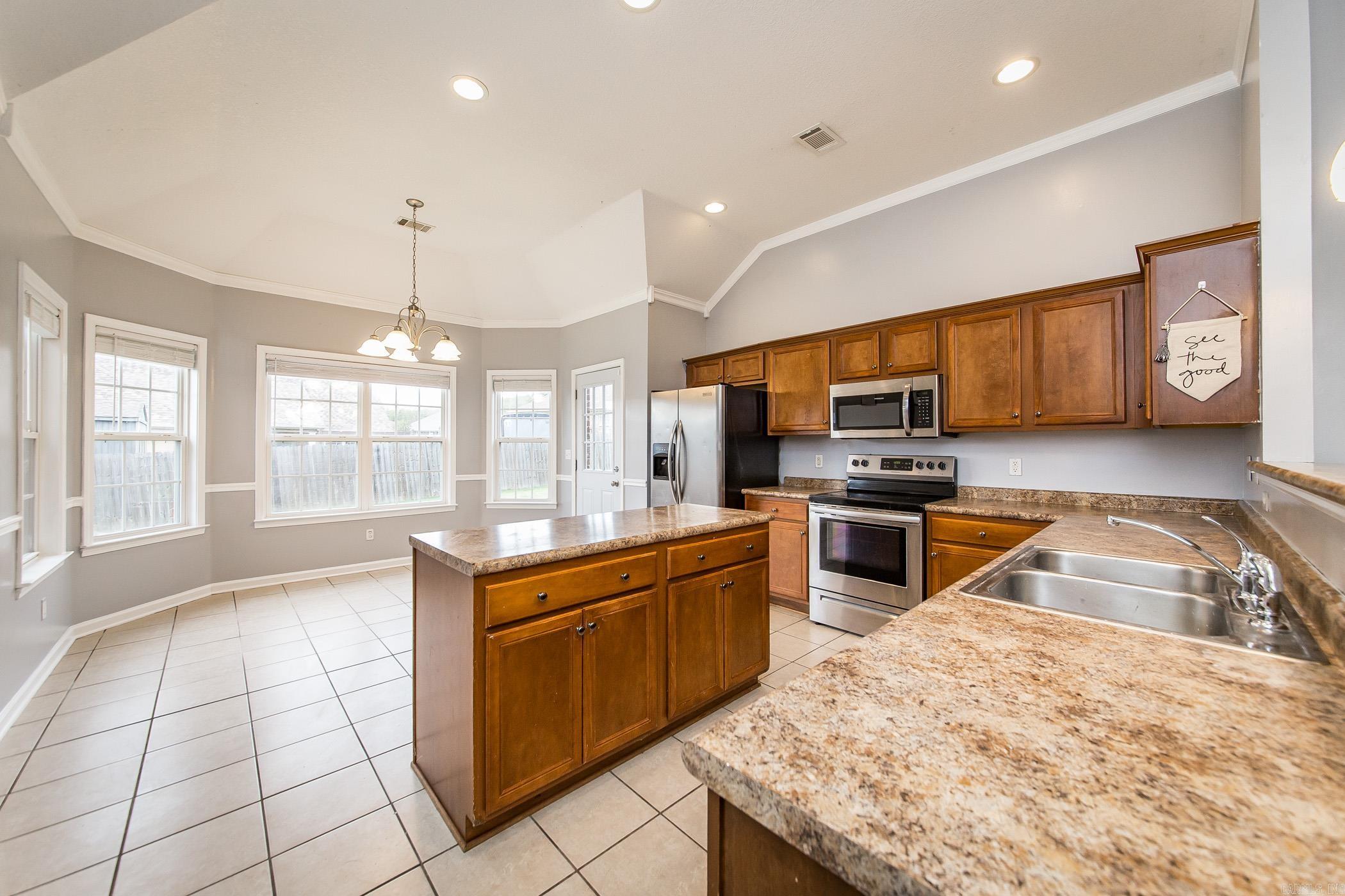 18 Emma Drive Cabot, AR 72023