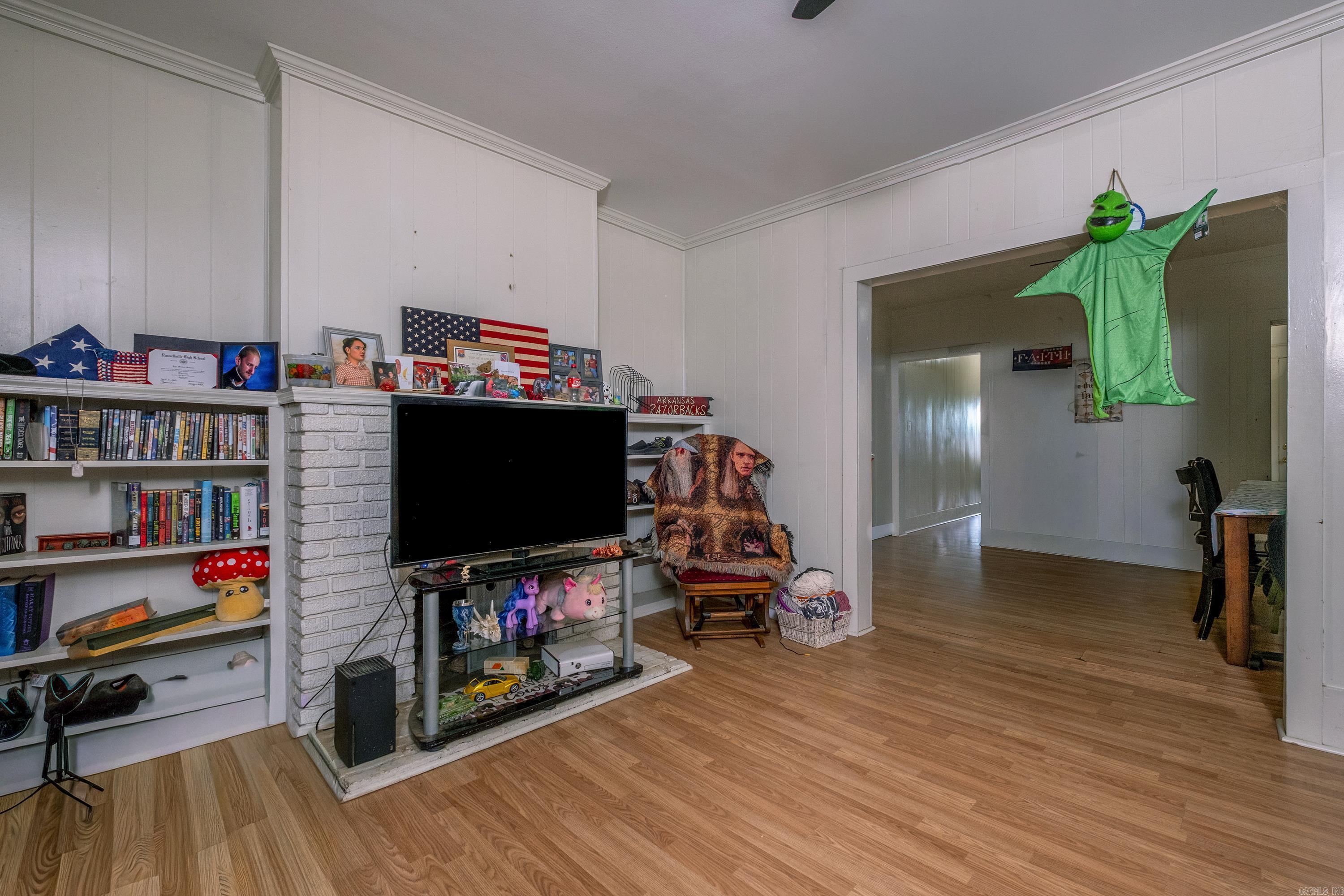 200 N Morrill  Morrilton, AR
