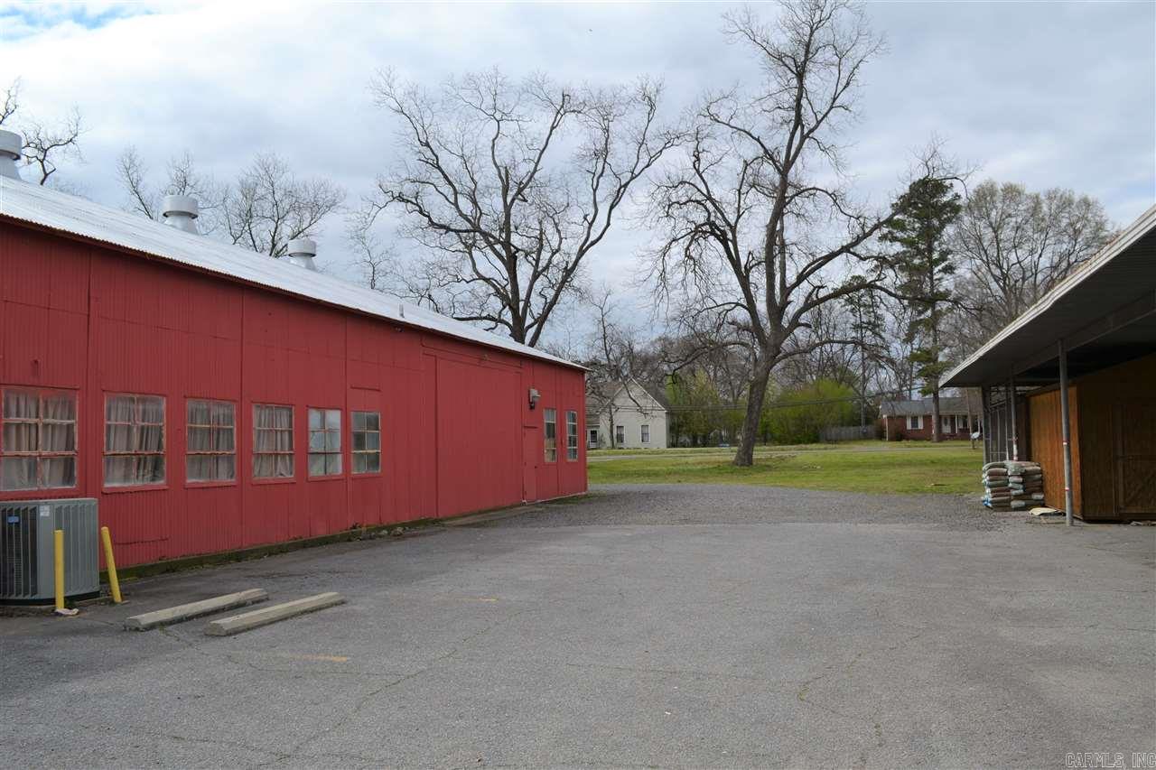 316 W Center  Beebe, AR