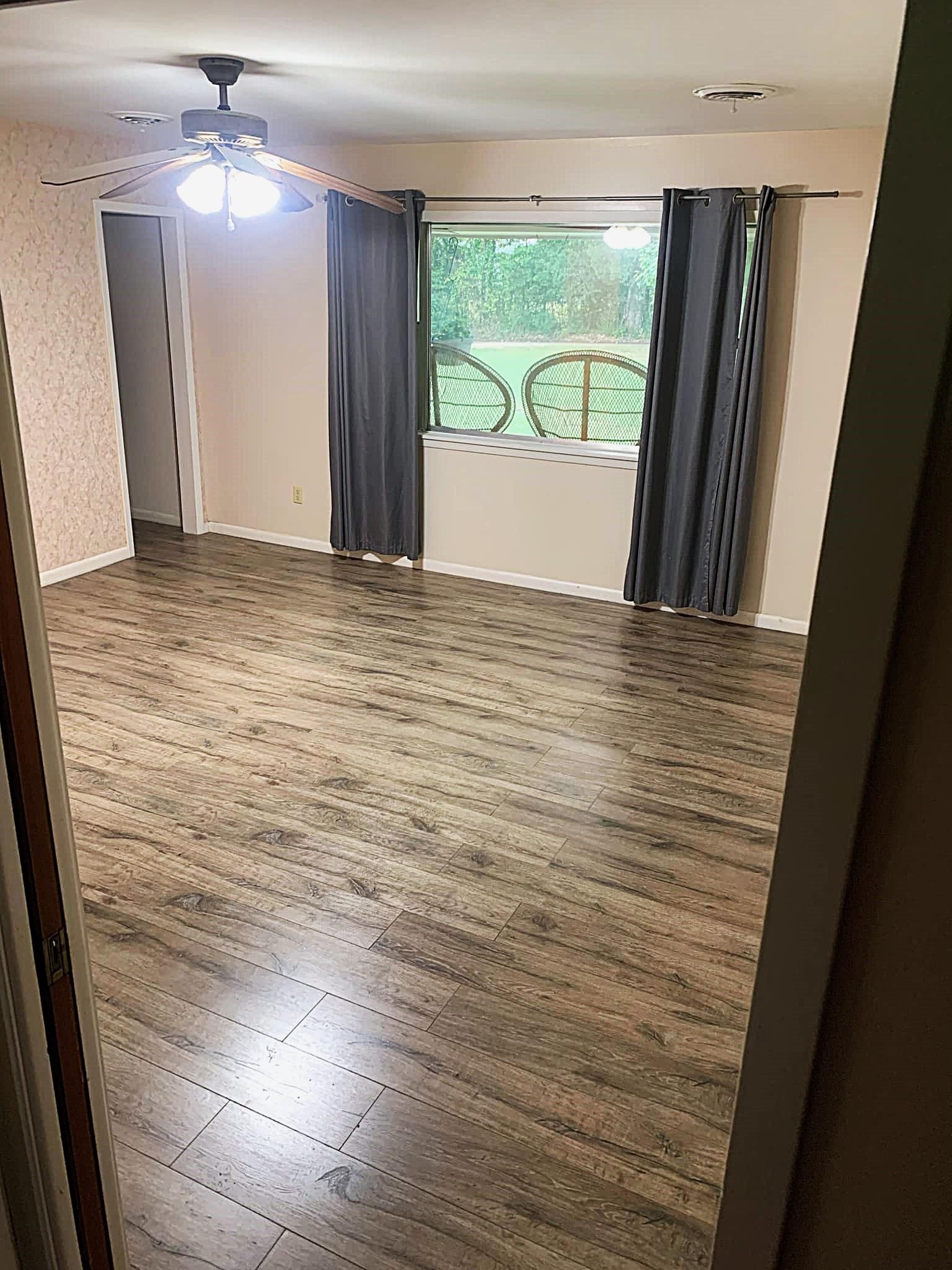 506  Hell Creek  Mountain View, AR
