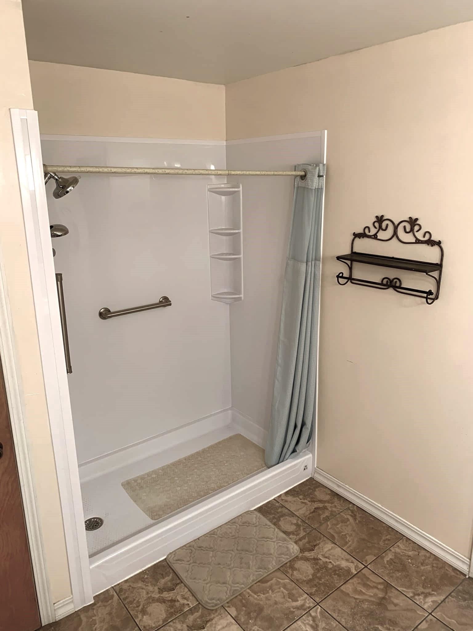 506  Hell Creek  Mountain View, AR