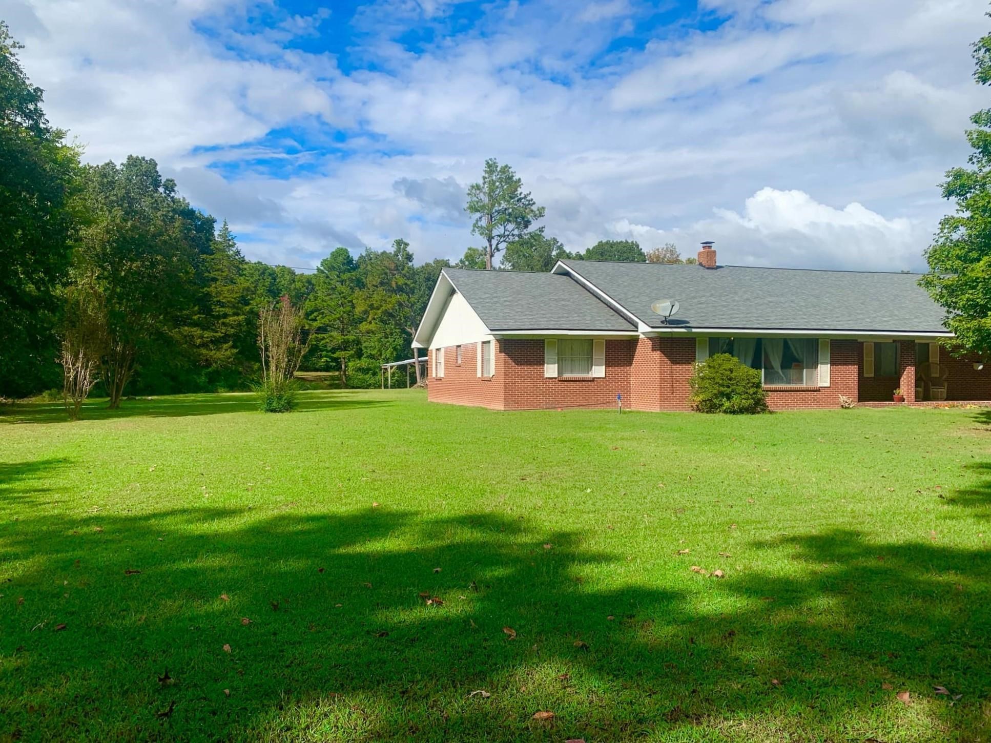 506  Hell Creek  Mountain View, AR