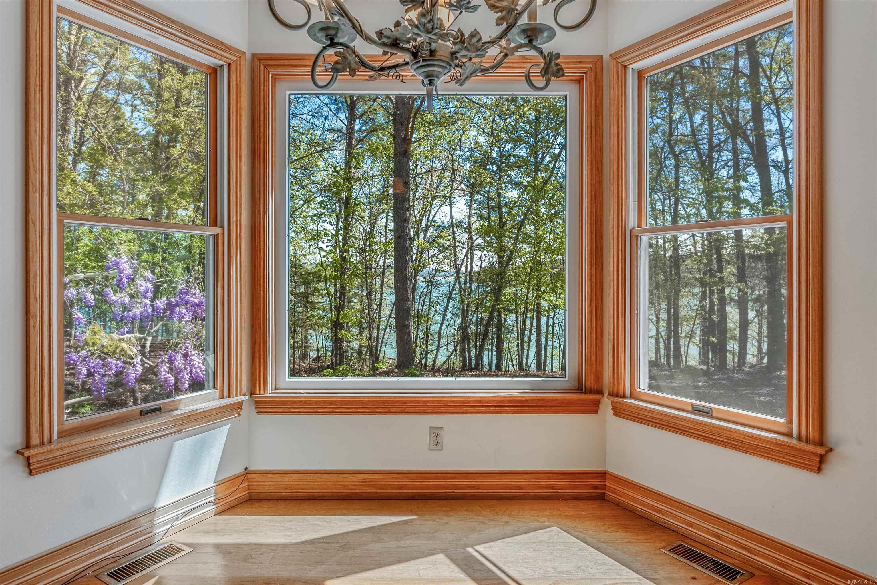 365  Grand Isle Drive  Fairfield Bay, AR