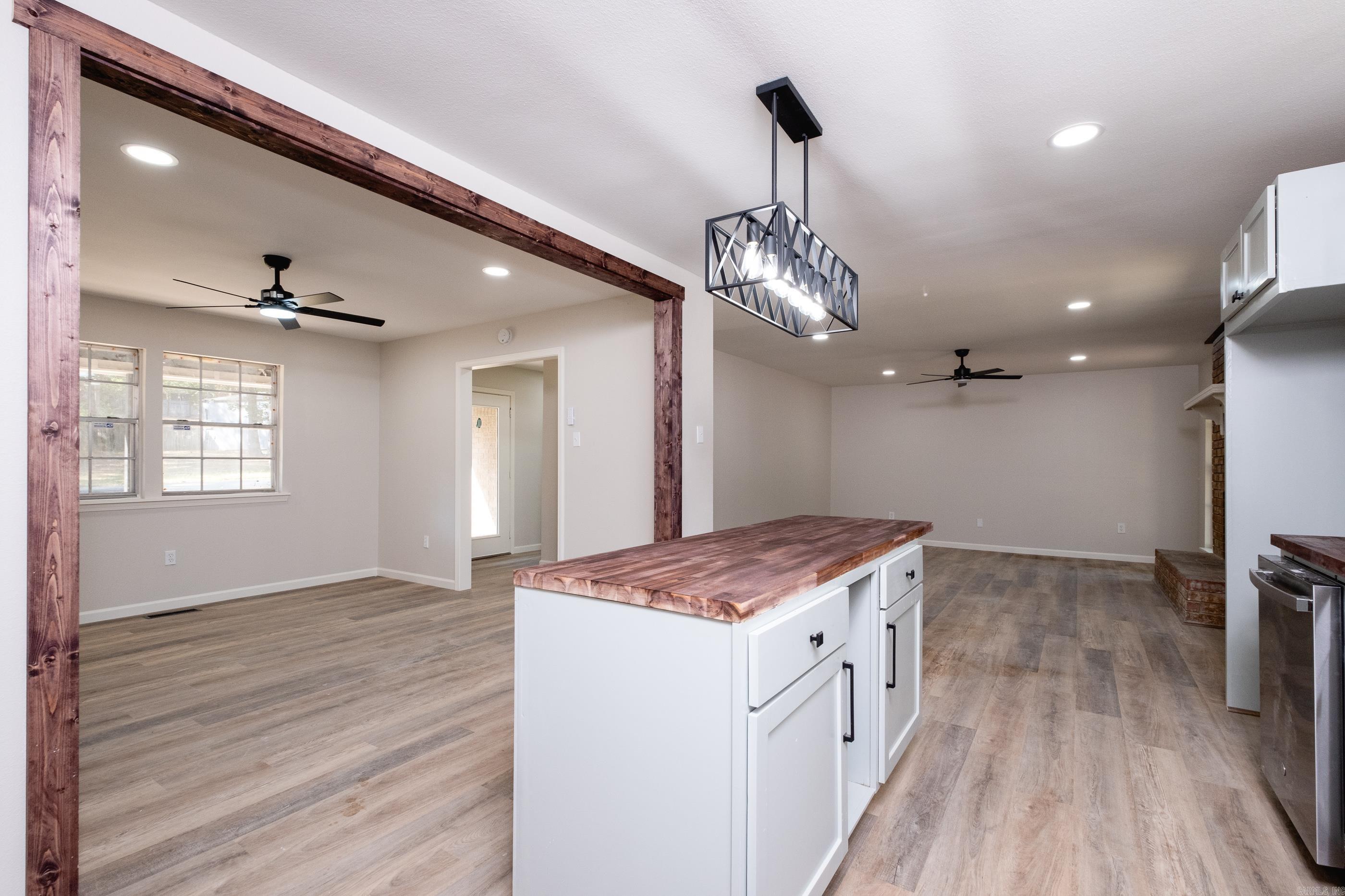 815  Rosewood  Benton, AR