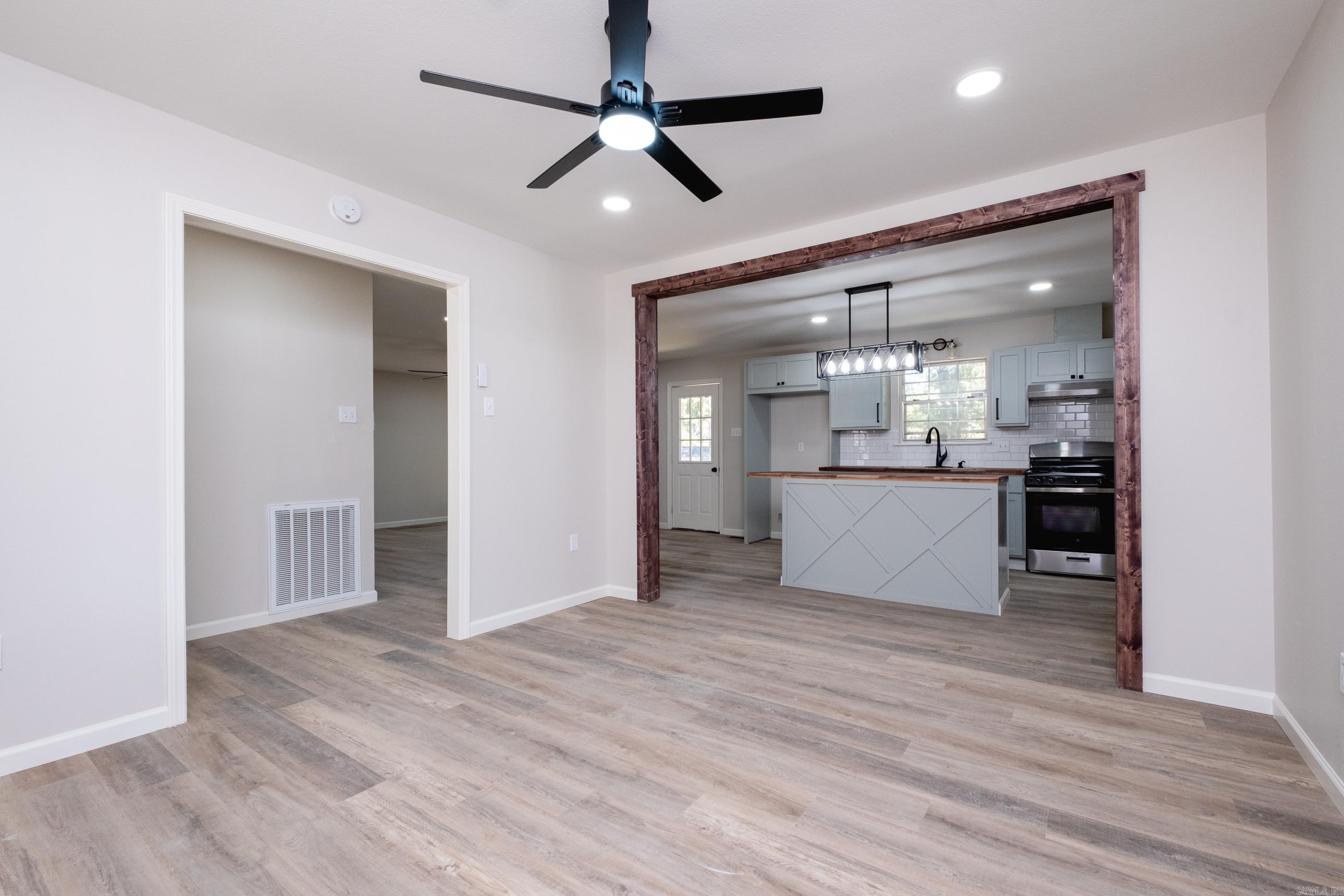 815  Rosewood  Benton, AR