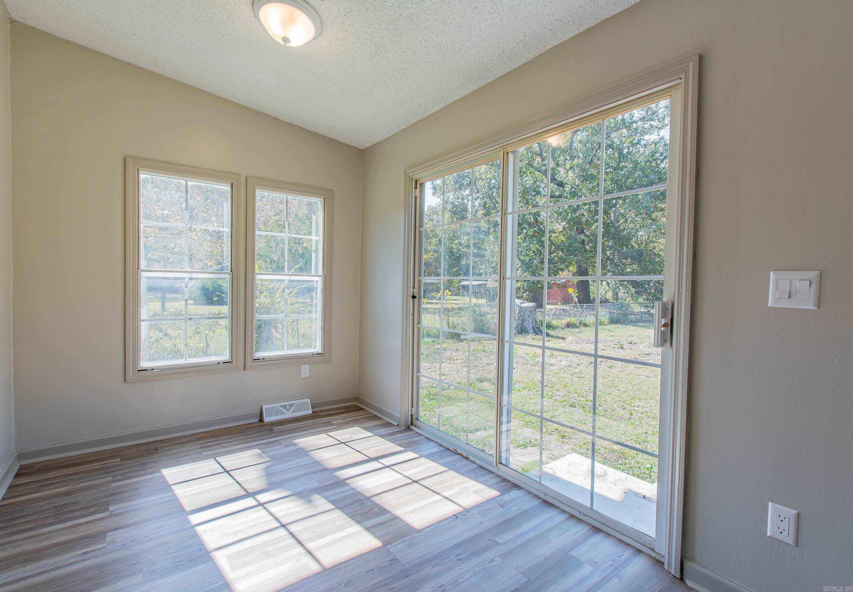 190  Sherman Hills Rd  Jacksonville, AR