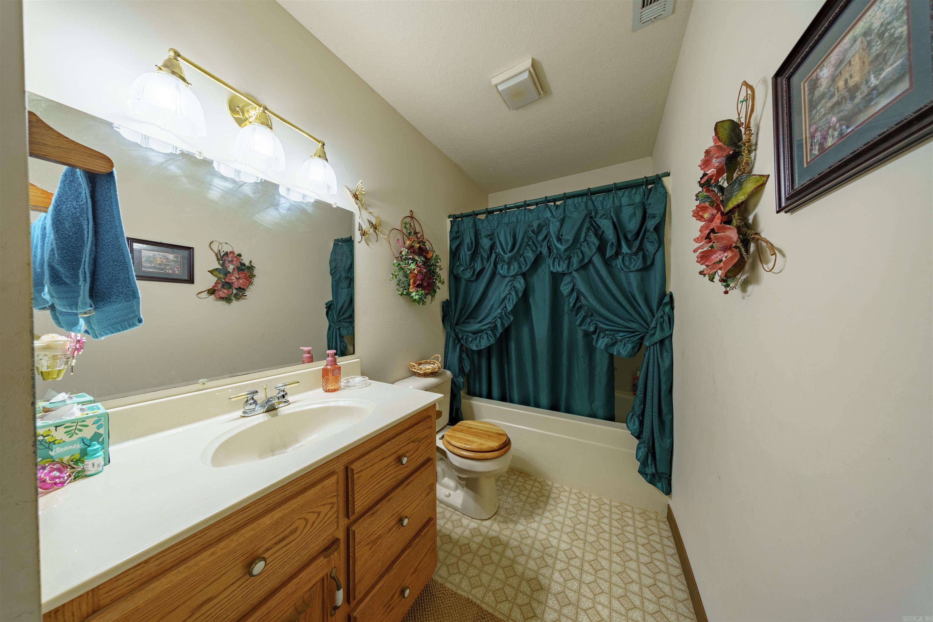 169  Bay Lane  Bradford, AR