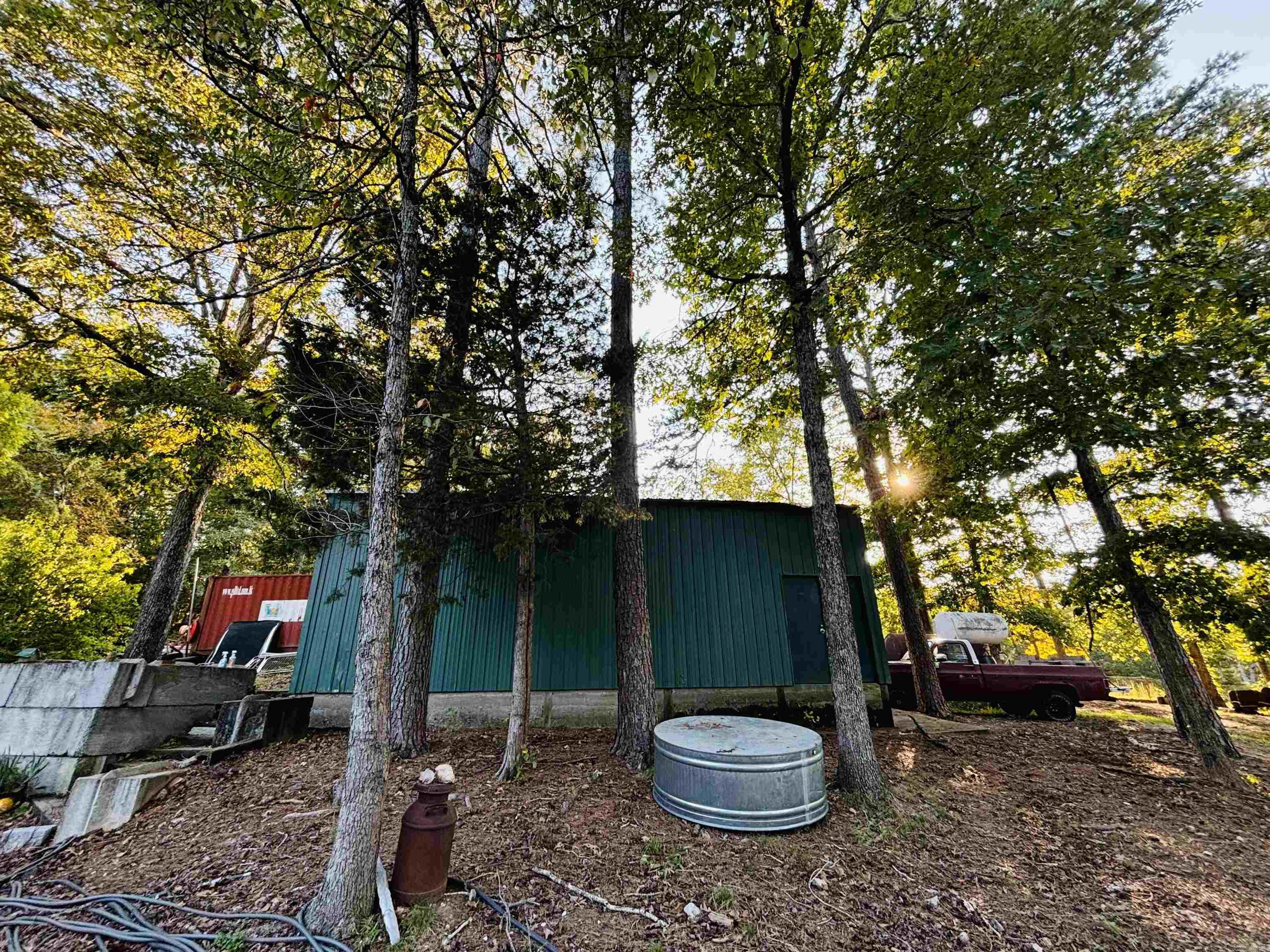 3950  Round Bottom  Mountain View, AR