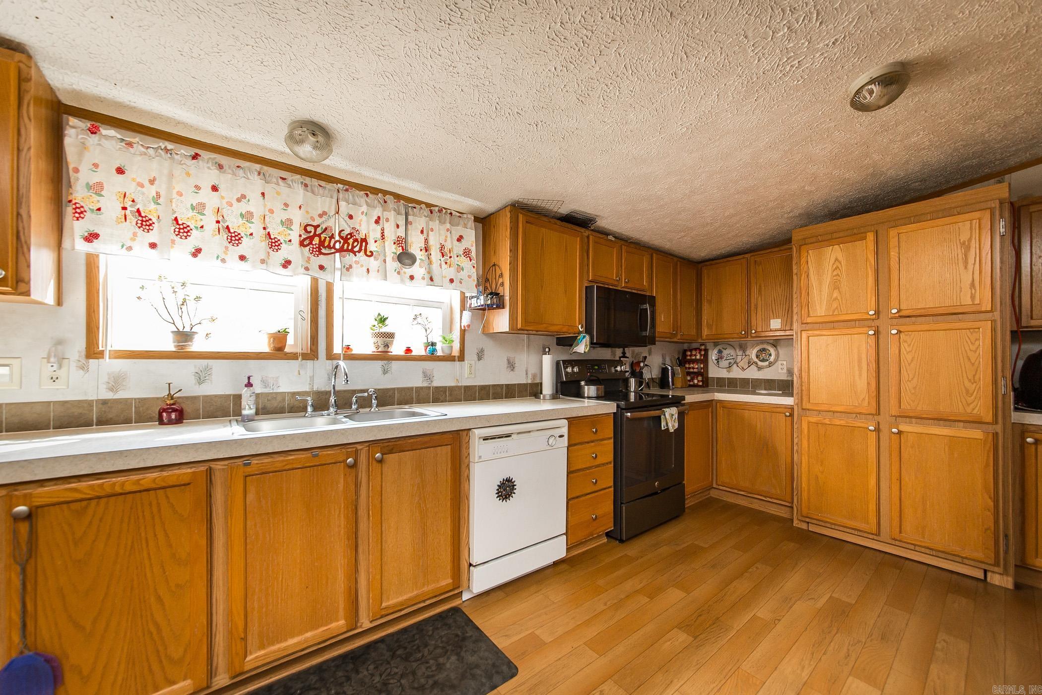 201  Armstrong Lane  Concord, AR