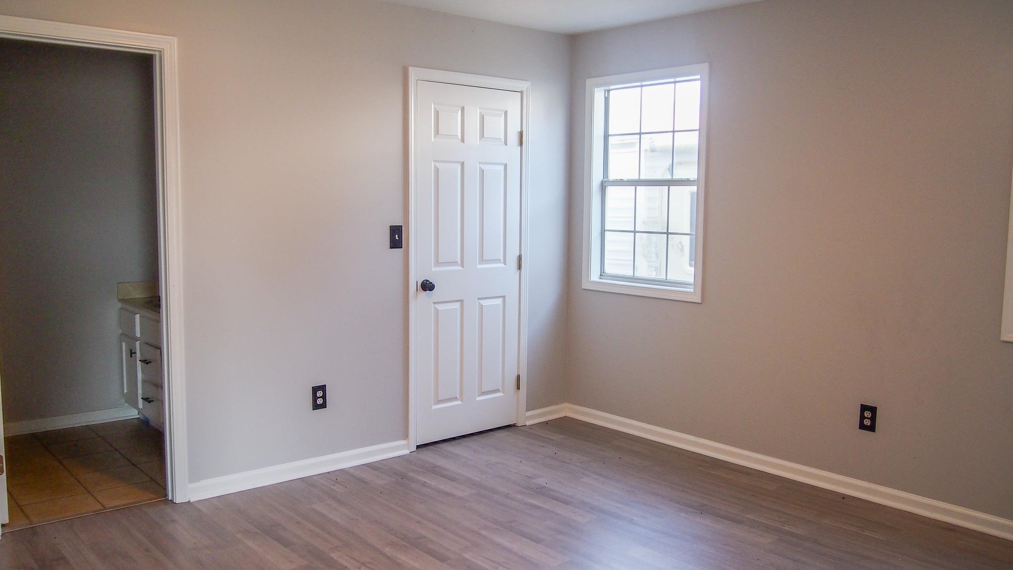 1706 S 10th  Paragould, AR