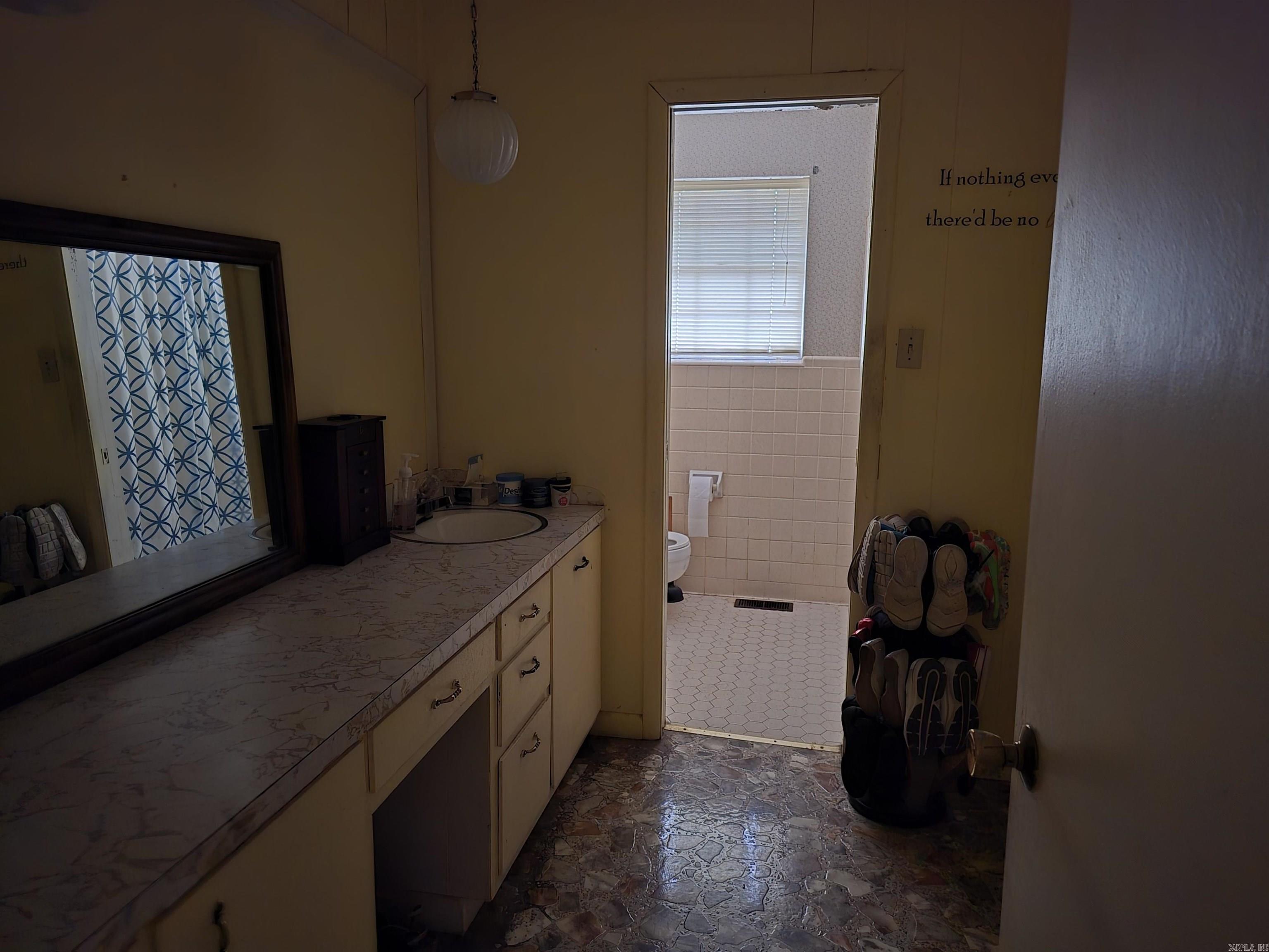 1501  View  Morrilton, AR