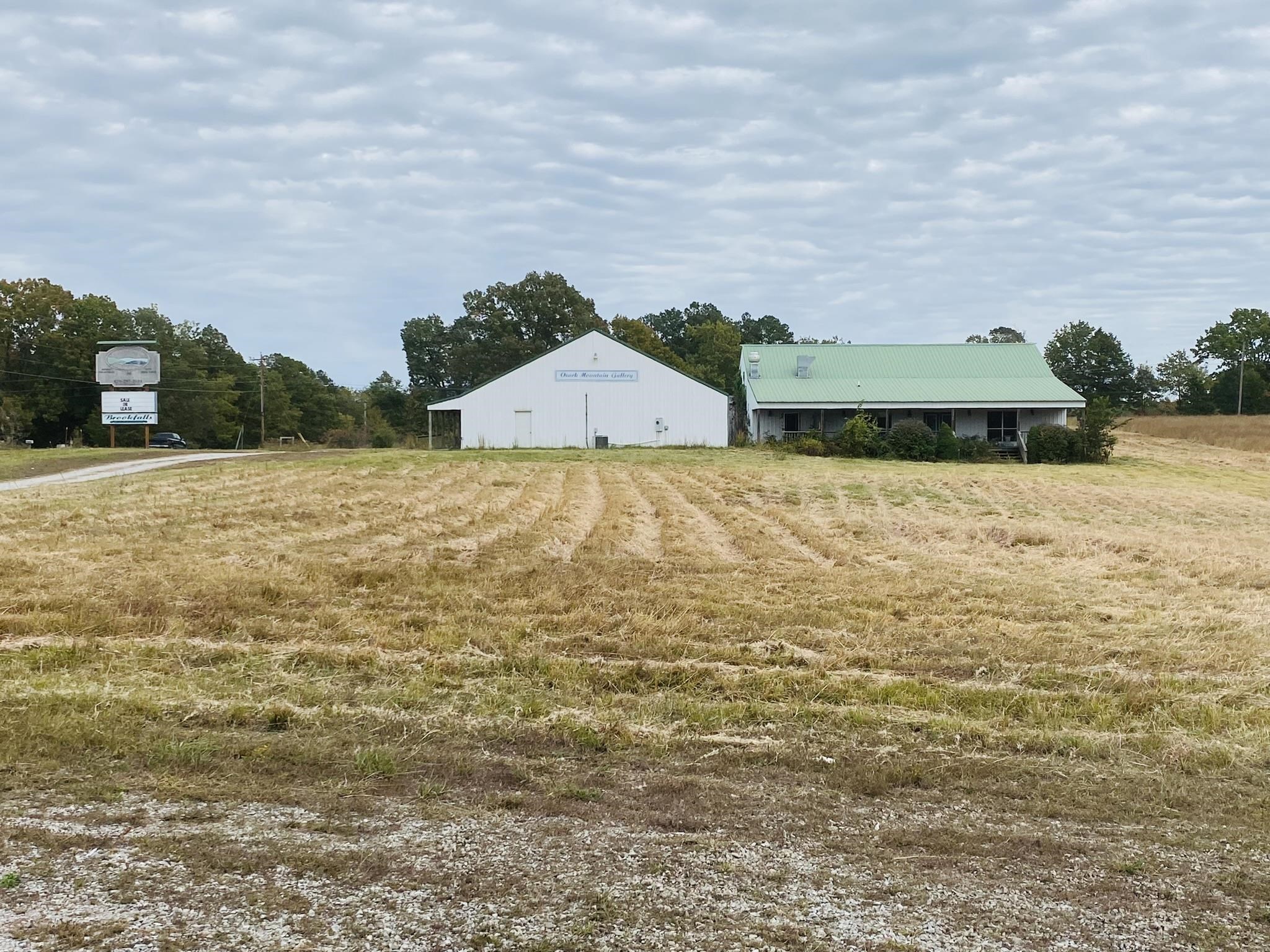 3920 N Highway 5  Calico Rock, AR