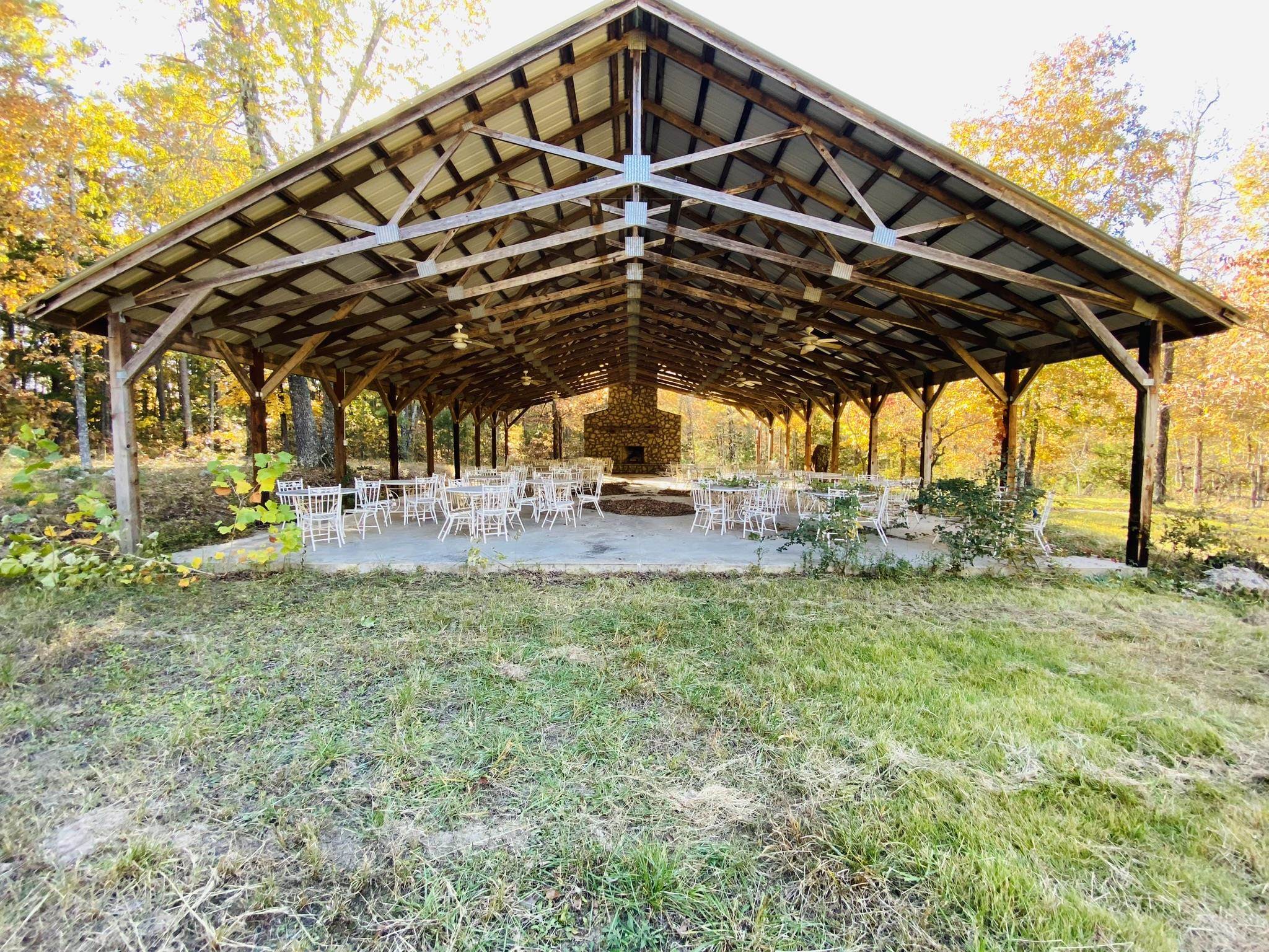 3920 N Highway 5  Calico Rock, AR