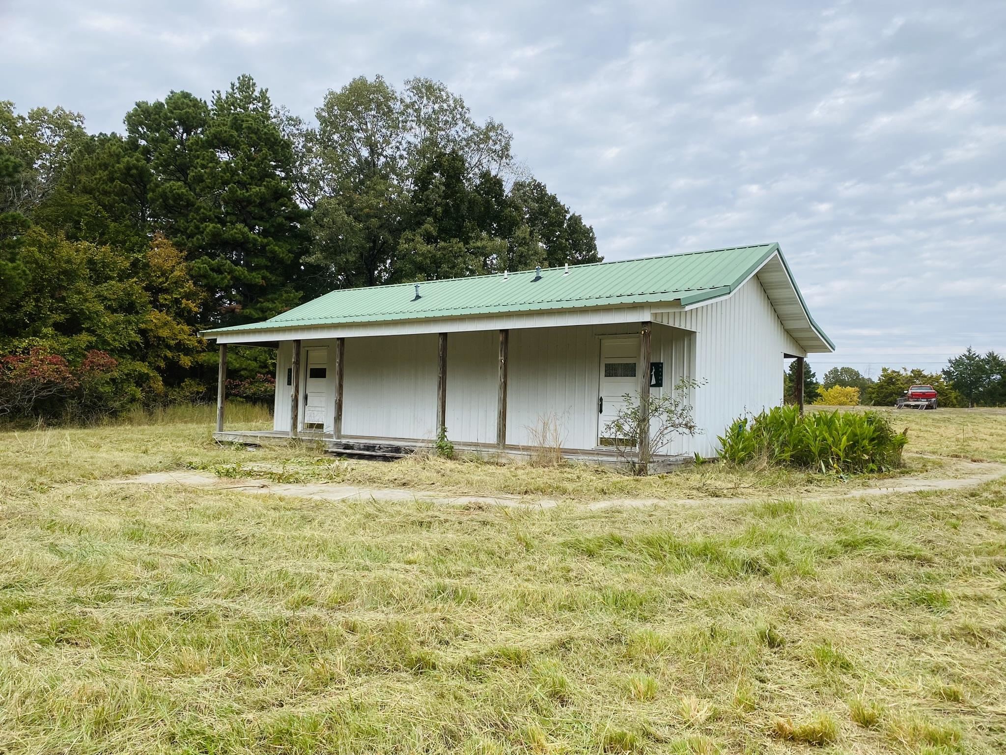 3920 N Highway 5  Calico Rock, AR