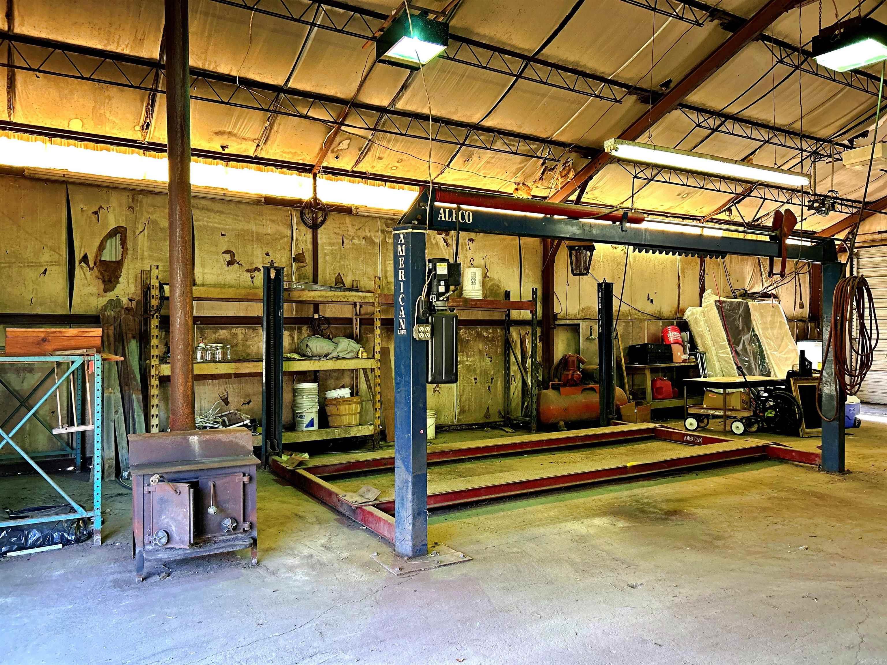 4674 S Highway 67  Gurdon, AR